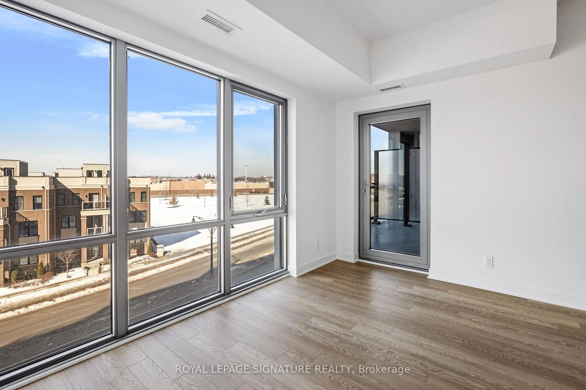 Photo 17 of Unit 416, 51 Clarington Boulevard, Clarington, Bowmanville — HOMEH