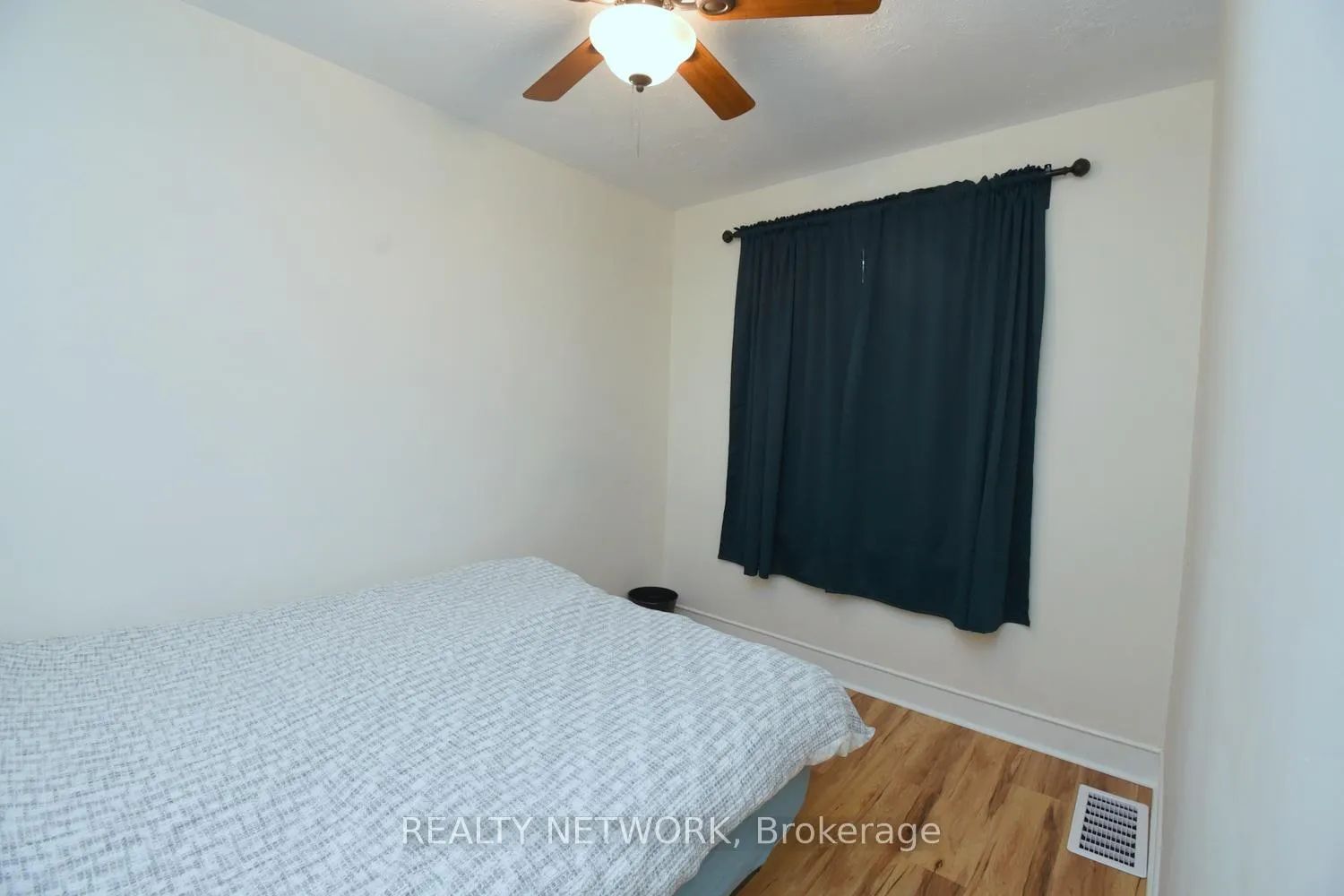 Photo 13 of 60 Maclennan Avenue, Hamilton, Burkholme — HOMEH