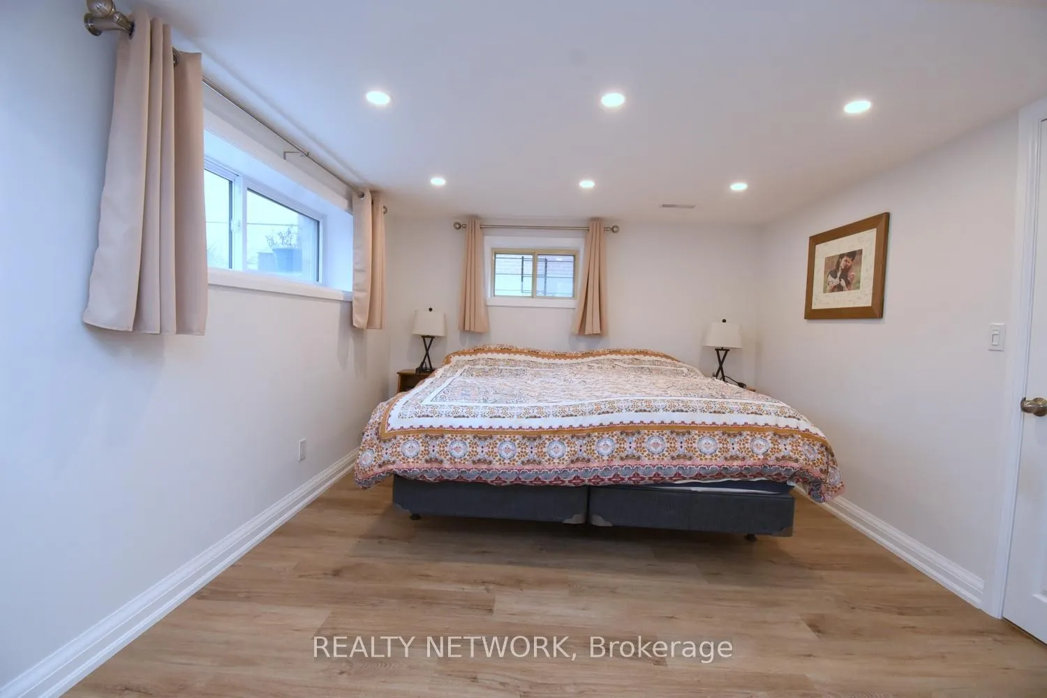 Photo 22 of 60 Maclennan Avenue, Hamilton, Burkholme — HOMEH