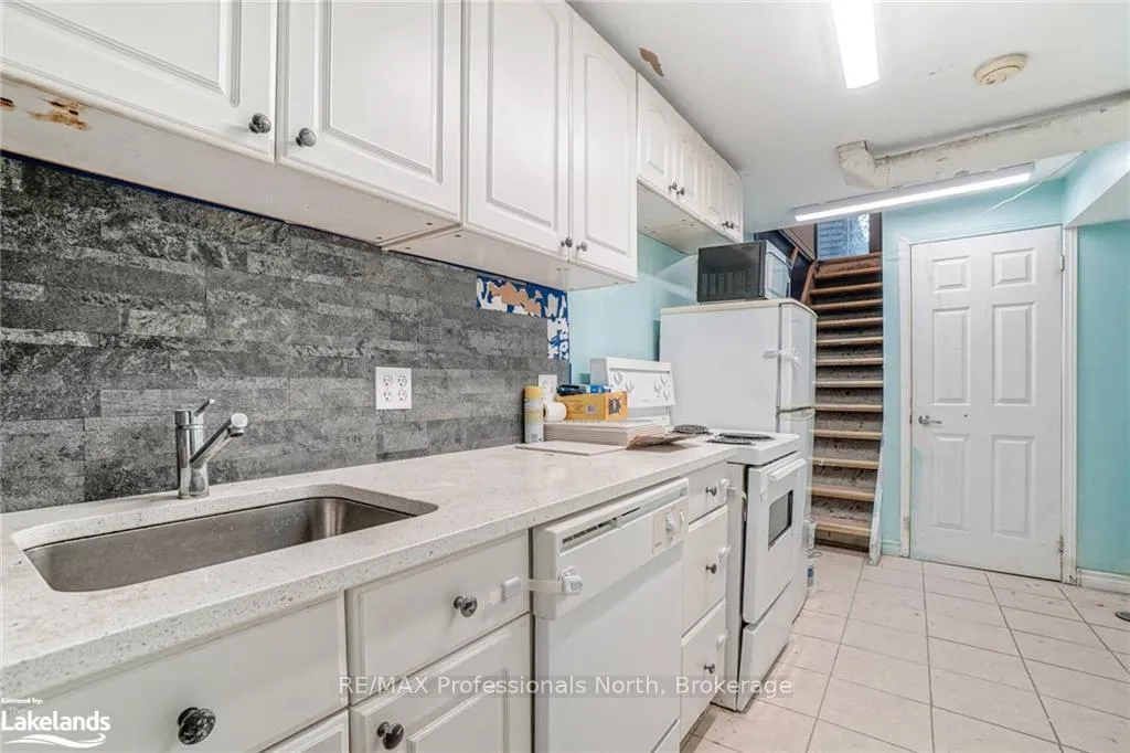 Photo 32 of 214 Gerrard Street E, Toronto, Cabbagetown-South St. James Town — HOMEH