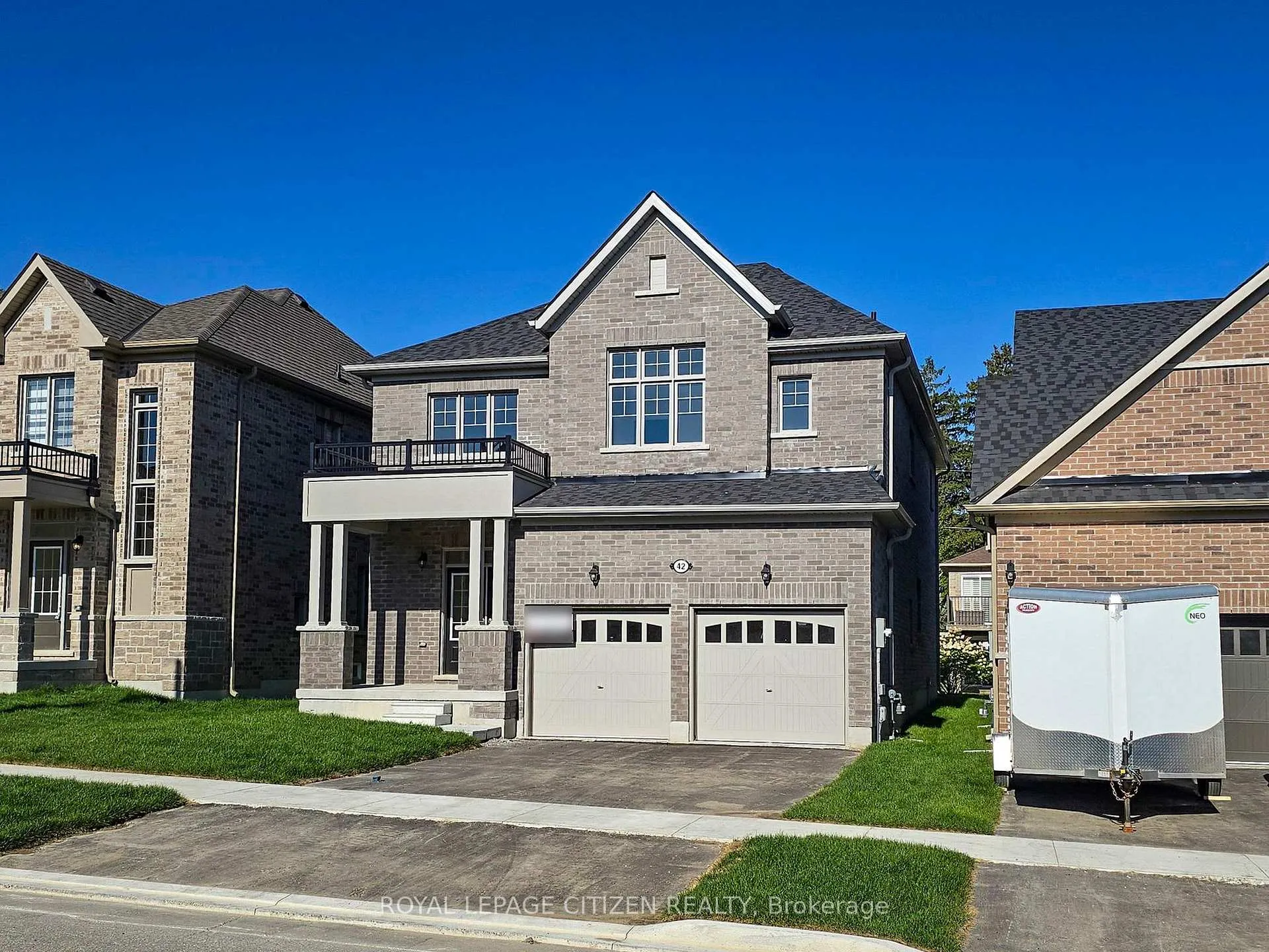 Photo 2 of 42 North Garden Boulevard, Scugog, Port Perry — HOMEH