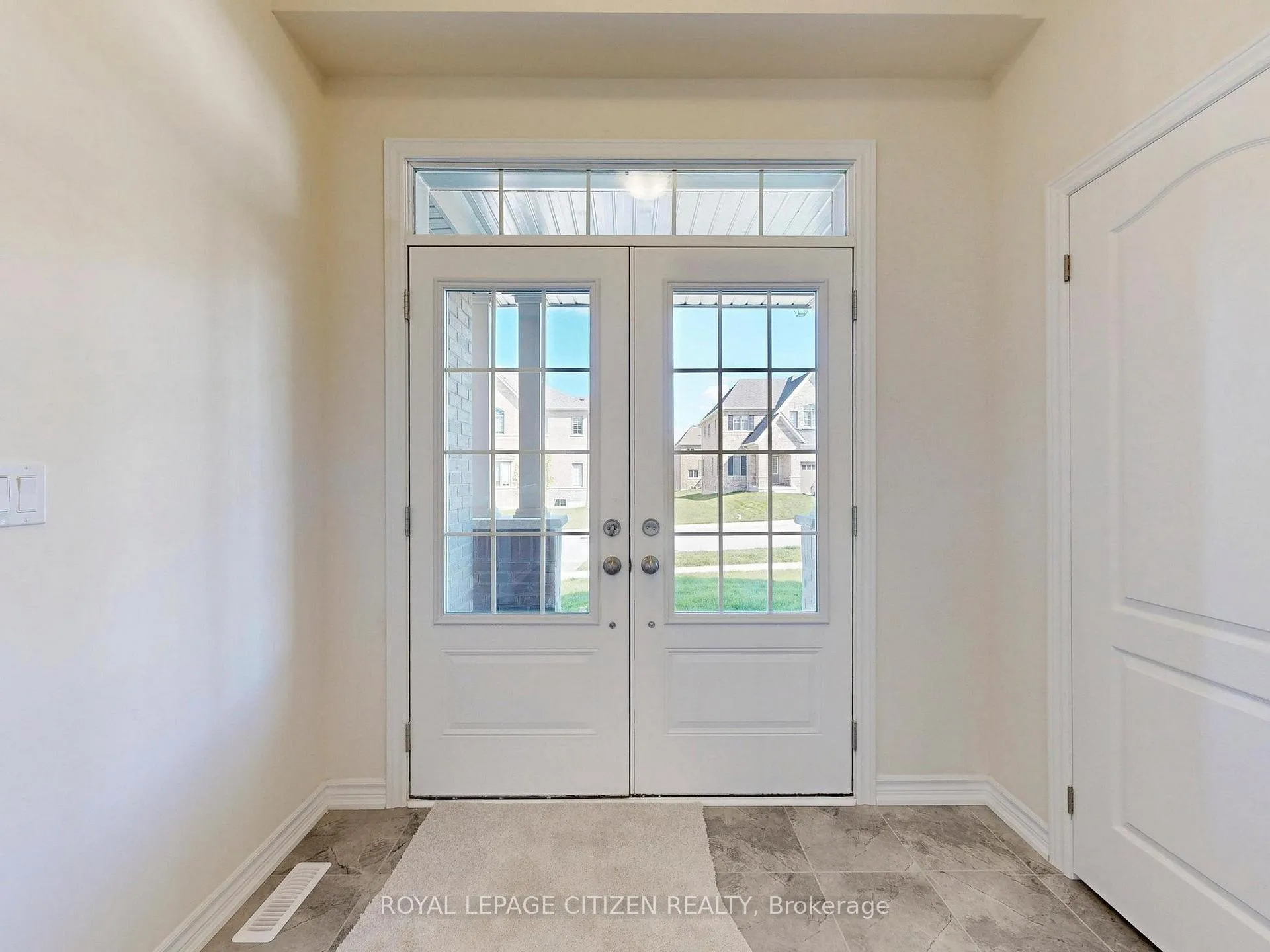 Photo 18 of 42 North Garden Boulevard, Scugog, Port Perry — HOMEH
