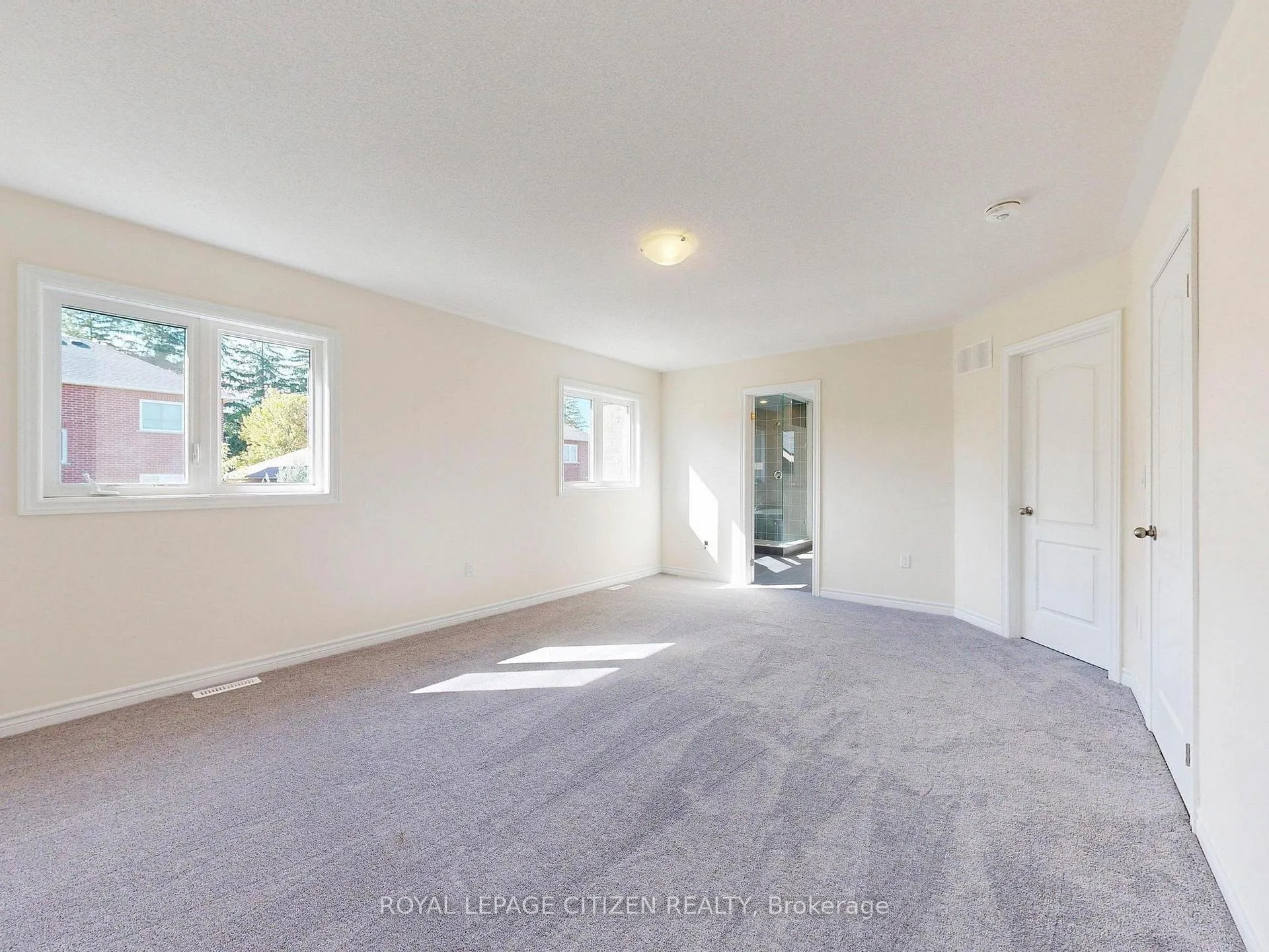 Photo 22 of 42 North Garden Boulevard, Scugog, Port Perry — HOMEH