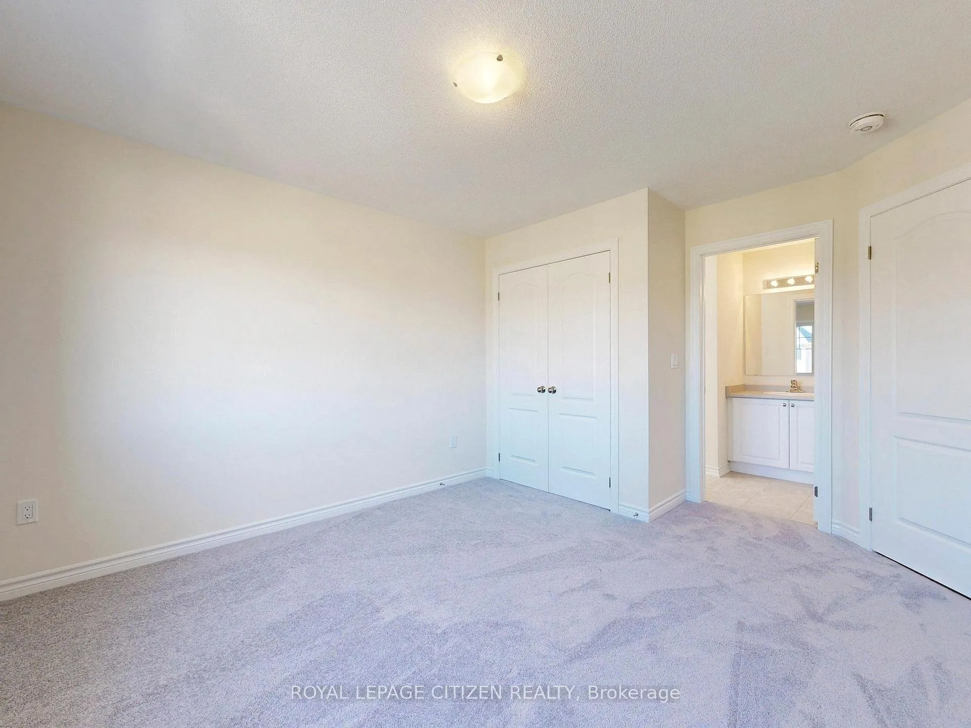 Photo 31 of 42 North Garden Boulevard, Scugog, Port Perry — HOMEH