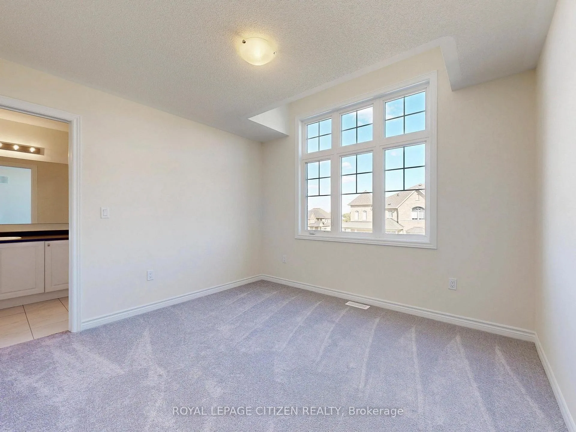 Photo 34 of 42 North Garden Boulevard, Scugog, Port Perry — HOMEH