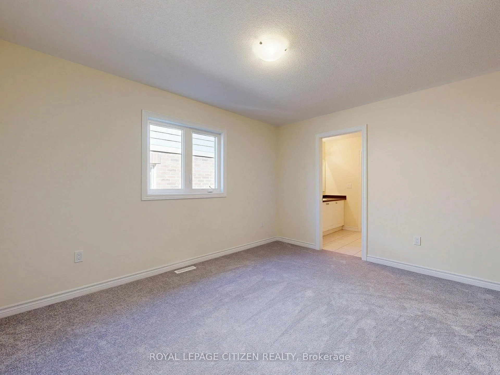 Photo 40 of 42 North Garden Boulevard, Scugog, Port Perry — HOMEH