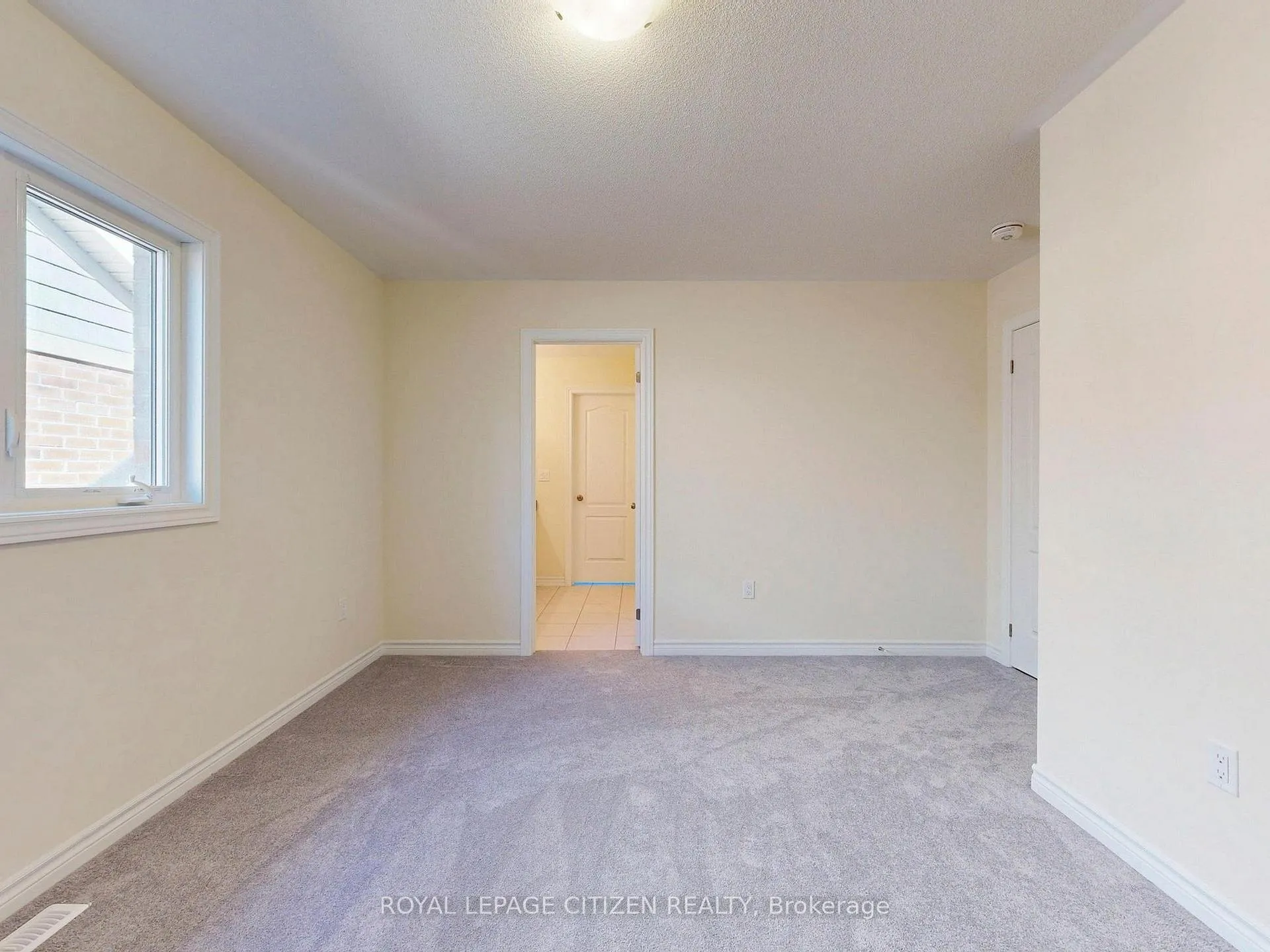 Photo 41 of 42 North Garden Boulevard, Scugog, Port Perry — HOMEH