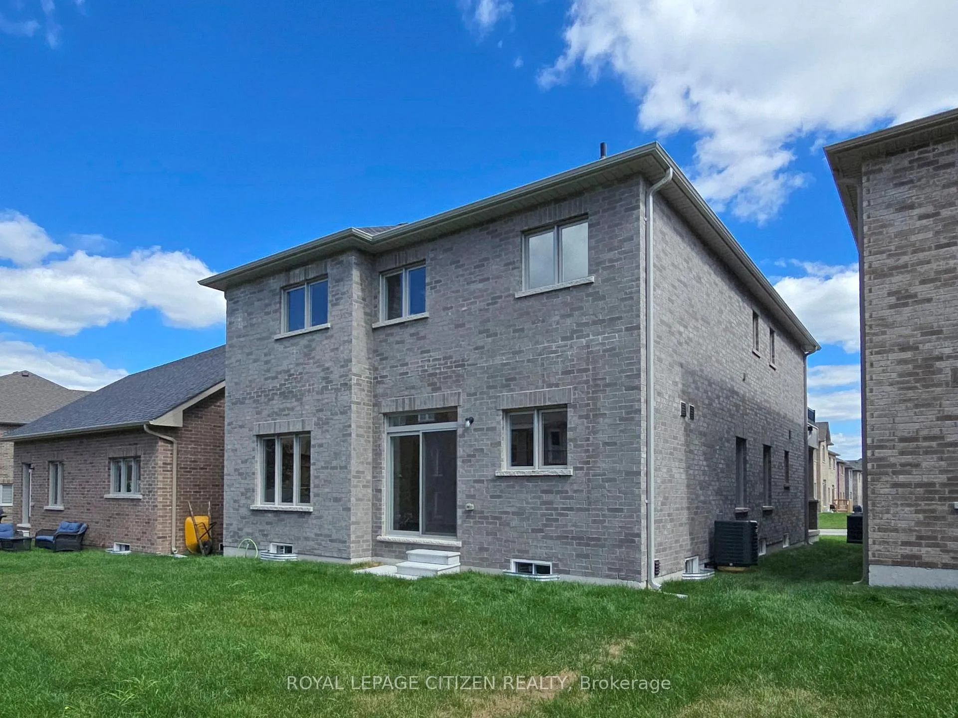 Photo 49 of 42 North Garden Boulevard, Scugog, Port Perry — HOMEH