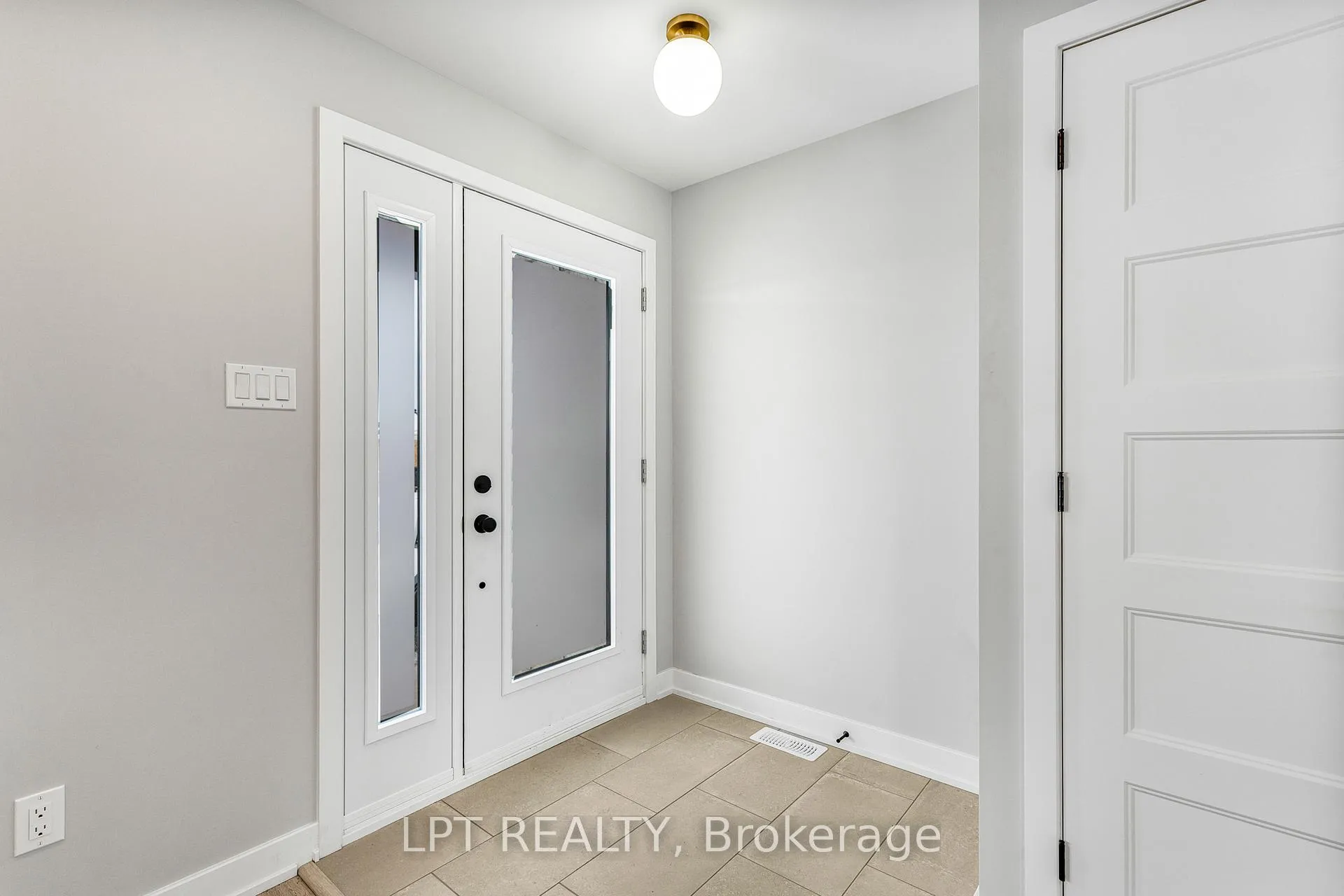 Photo 7 of 965 Katia Street, The Nation, Limoges — HOMEH