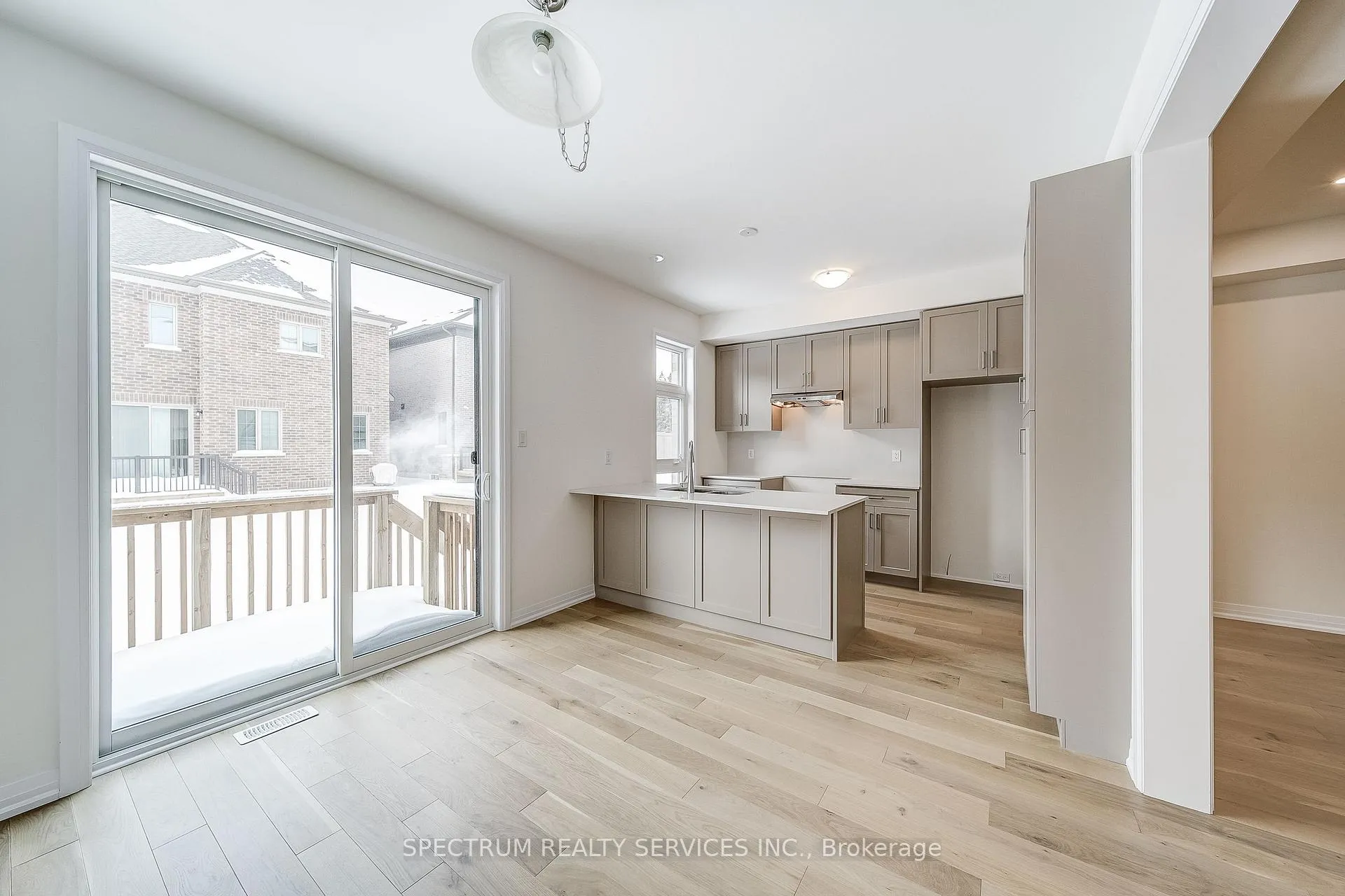 Photo 14 of 87 Adario Crescent, Vaughan, Vellore Village — HOMEH