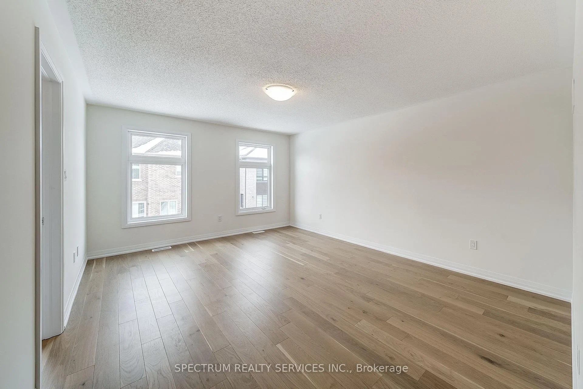 Photo 21 of 87 Adario Crescent, Vaughan, Vellore Village — HOMEH