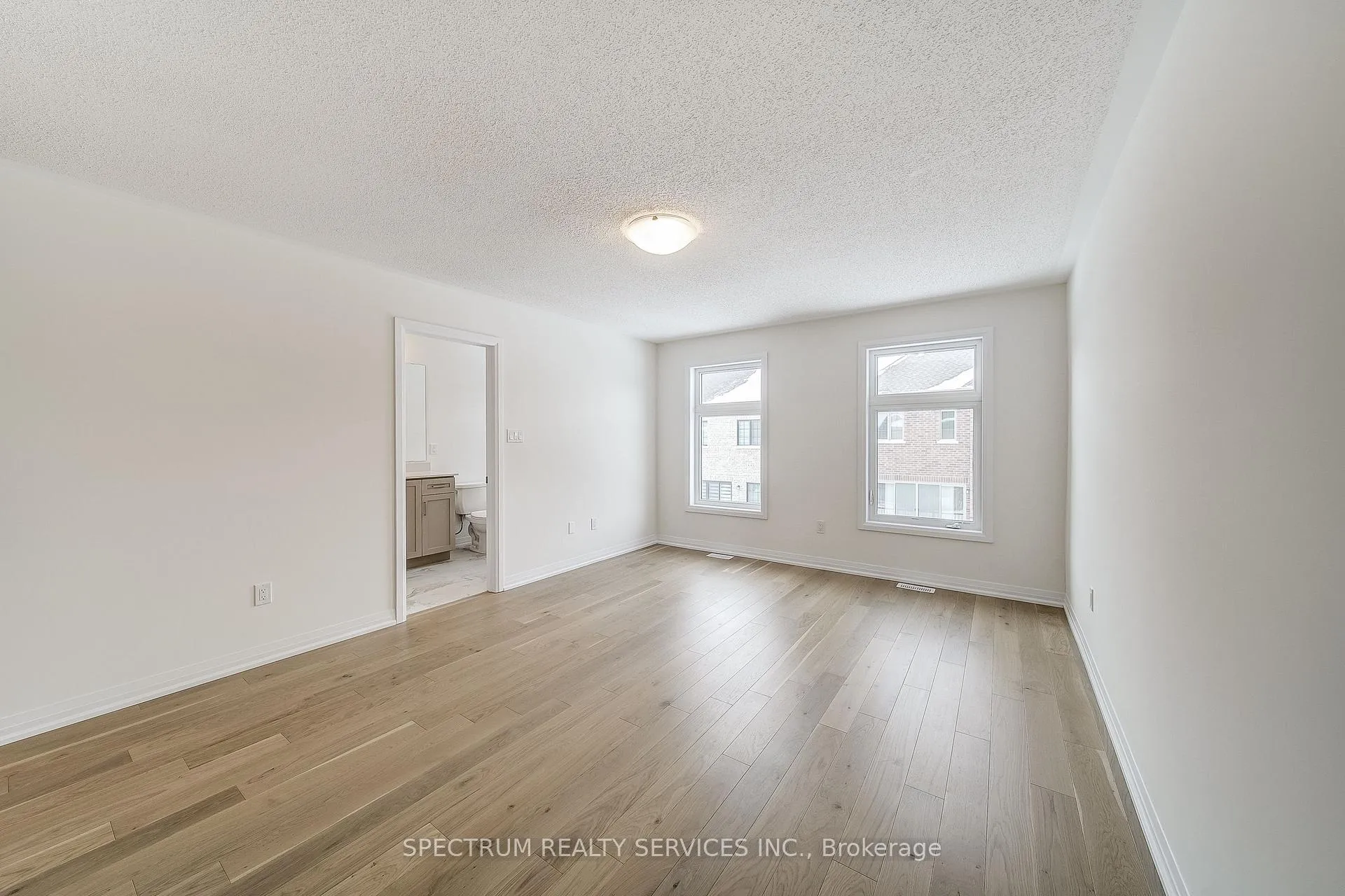 Photo 22 of 87 Adario Crescent, Vaughan, Vellore Village — HOMEH