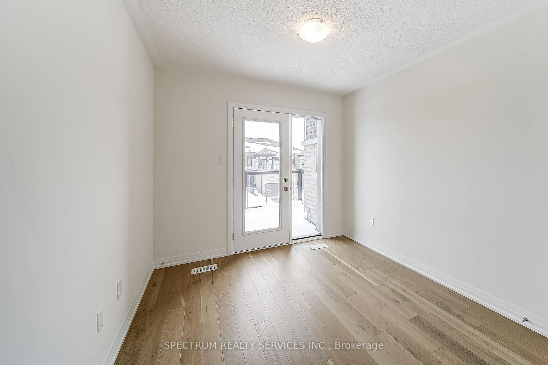 Photo 28 of 87 Adario Crescent, Vaughan, Vellore Village — HOMEH