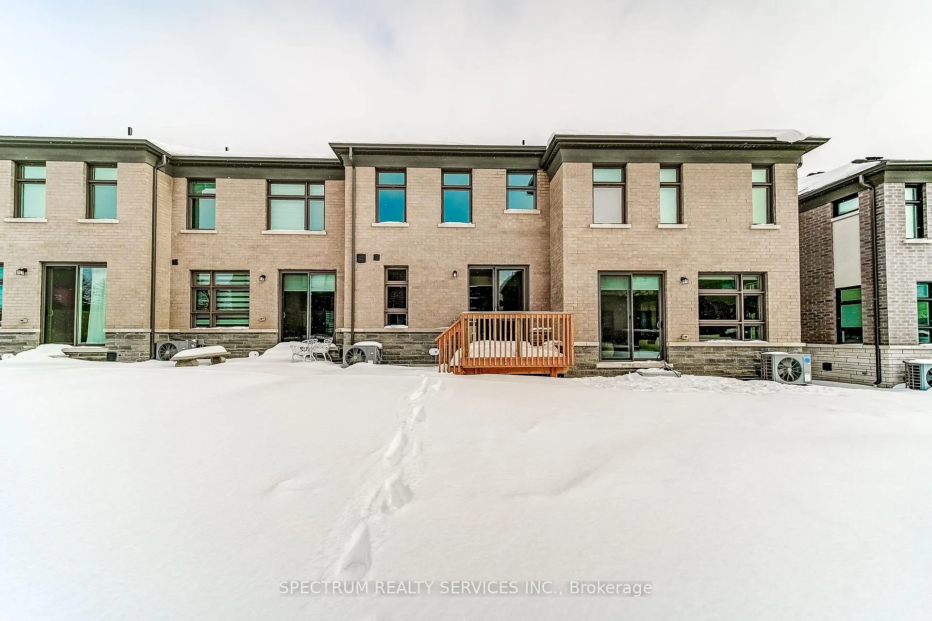 Photo 38 of 87 Adario Crescent, Vaughan, Vellore Village — HOMEH
