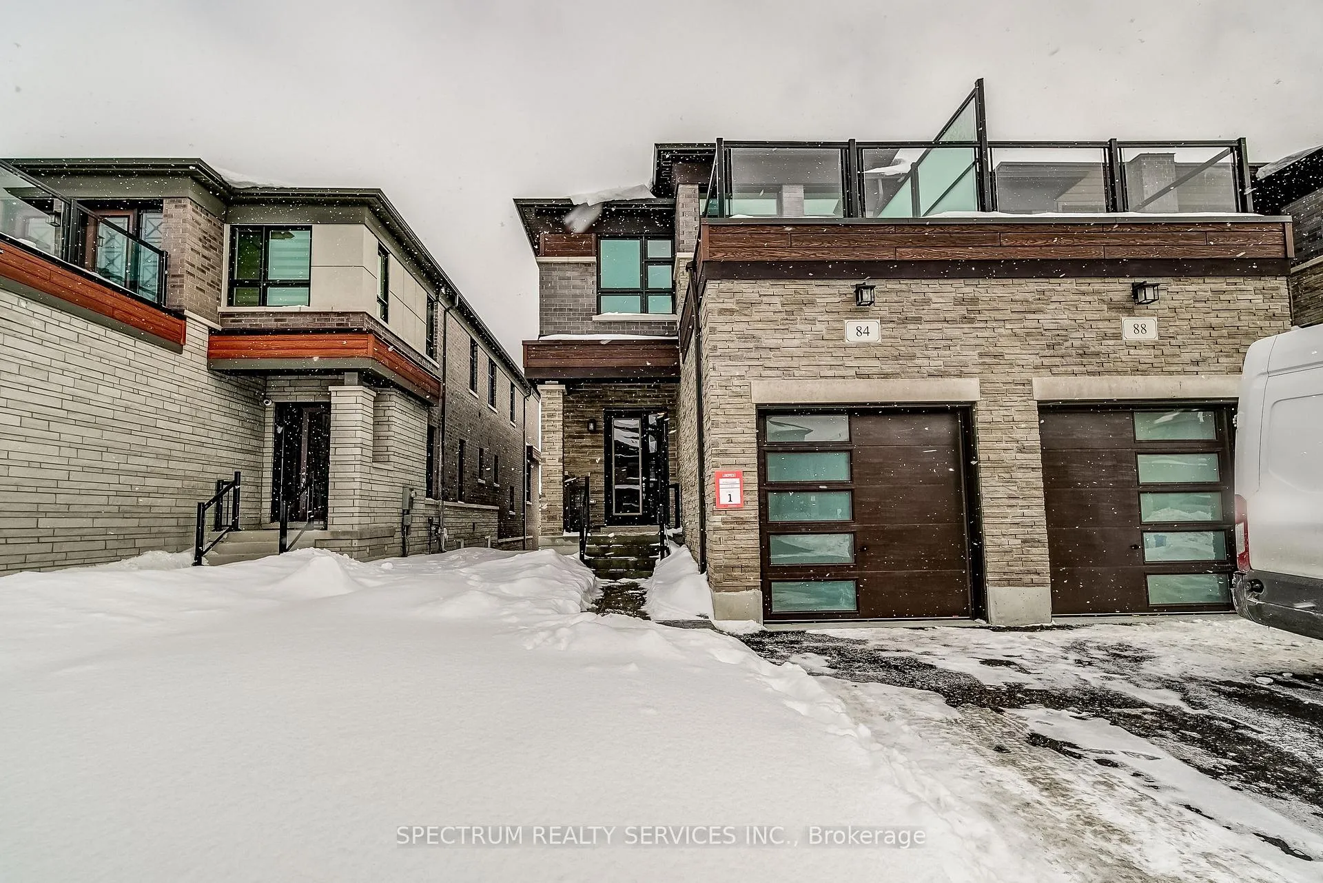Photo 2 of 84 Adario Crescent, Vaughan, Vellore Village — HOMEH