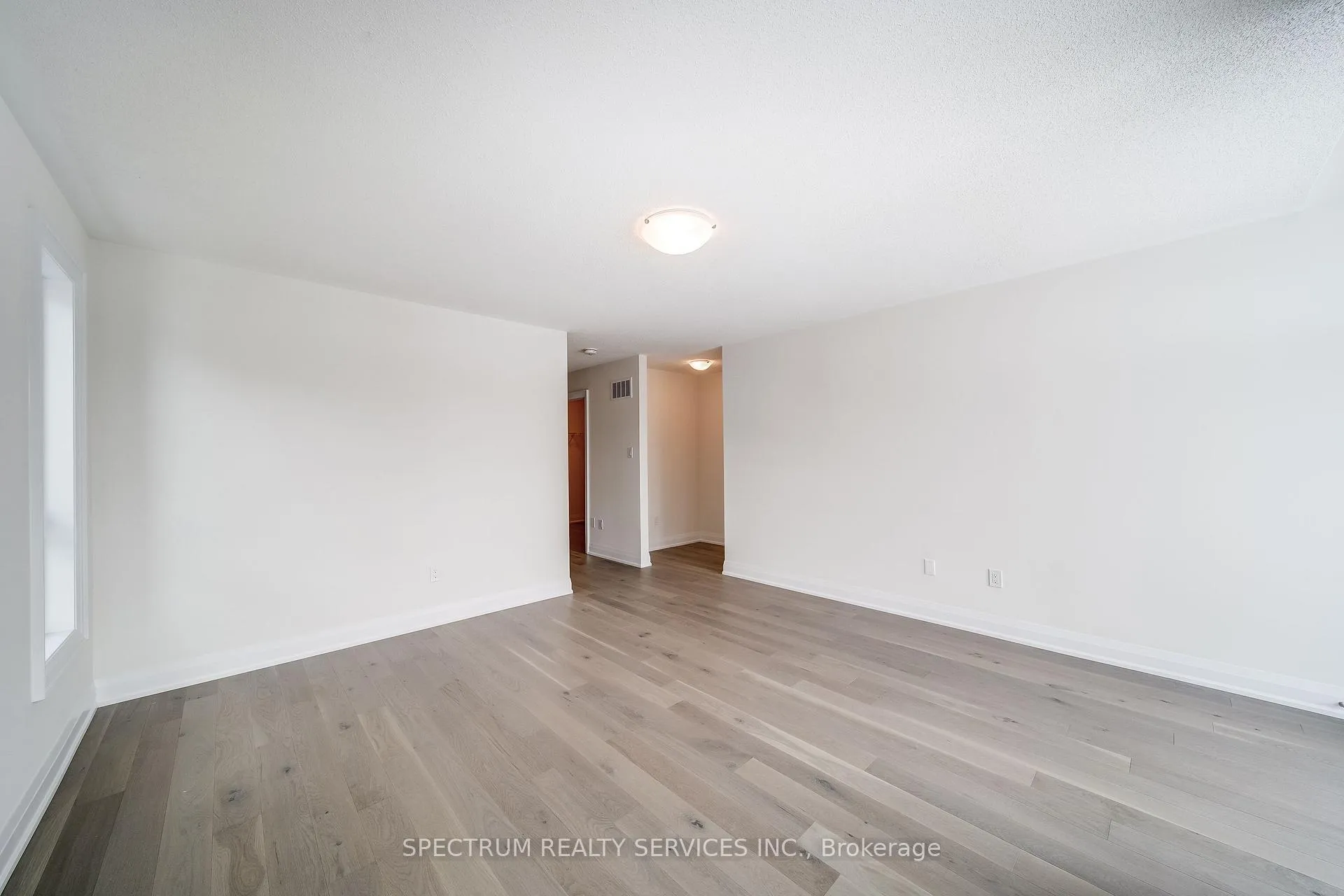 Photo 29 of 84 Adario Crescent, Vaughan, Vellore Village — HOMEH