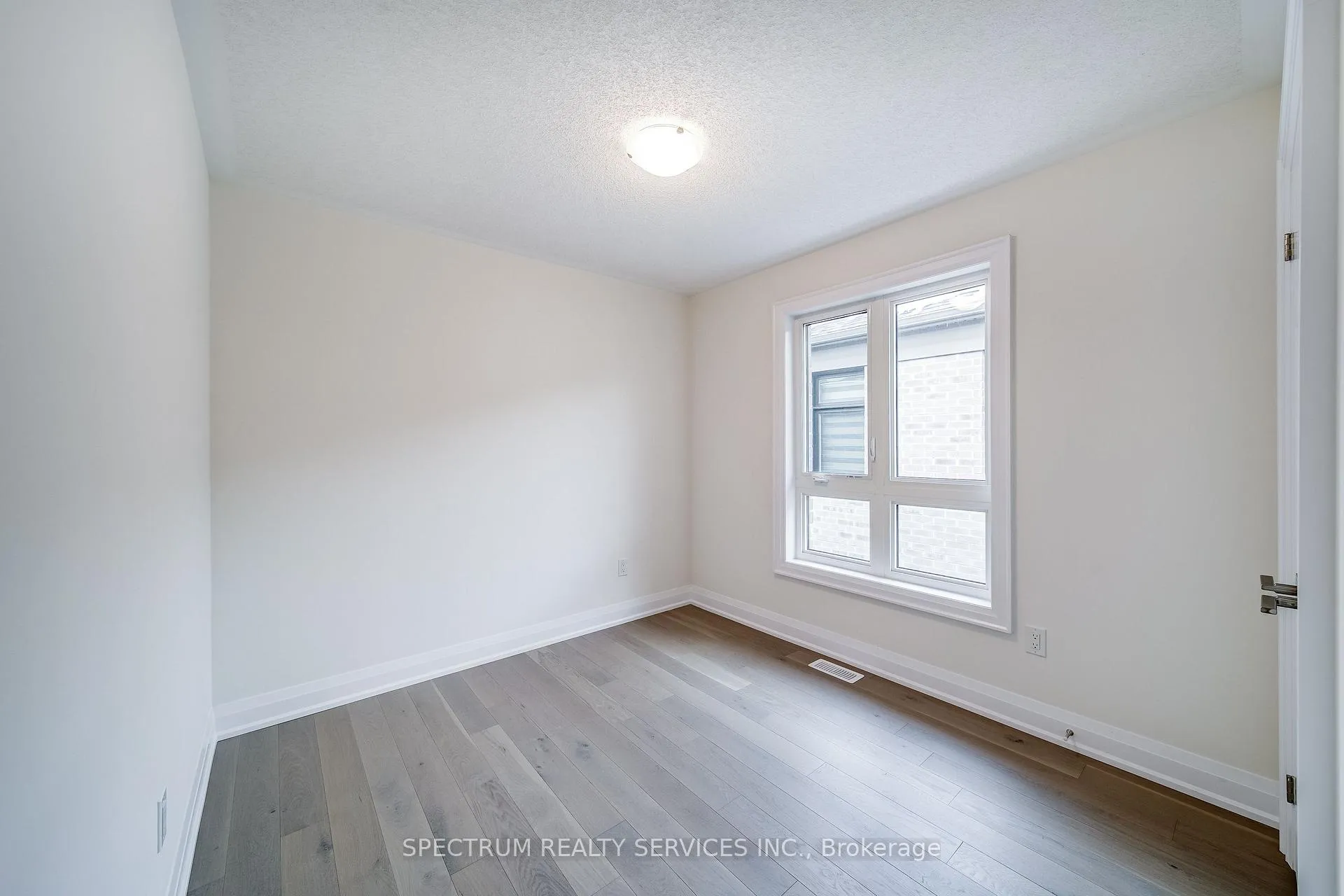 Photo 36 of 84 Adario Crescent, Vaughan, Vellore Village — HOMEH