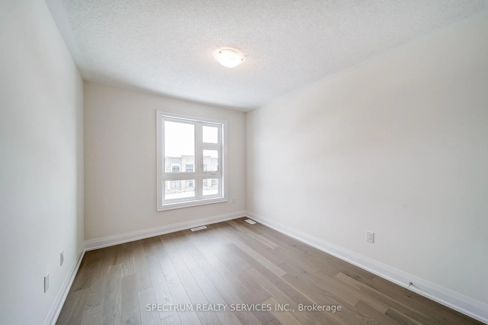 Photo 39 of 84 Adario Crescent, Vaughan, Vellore Village — HOMEH
