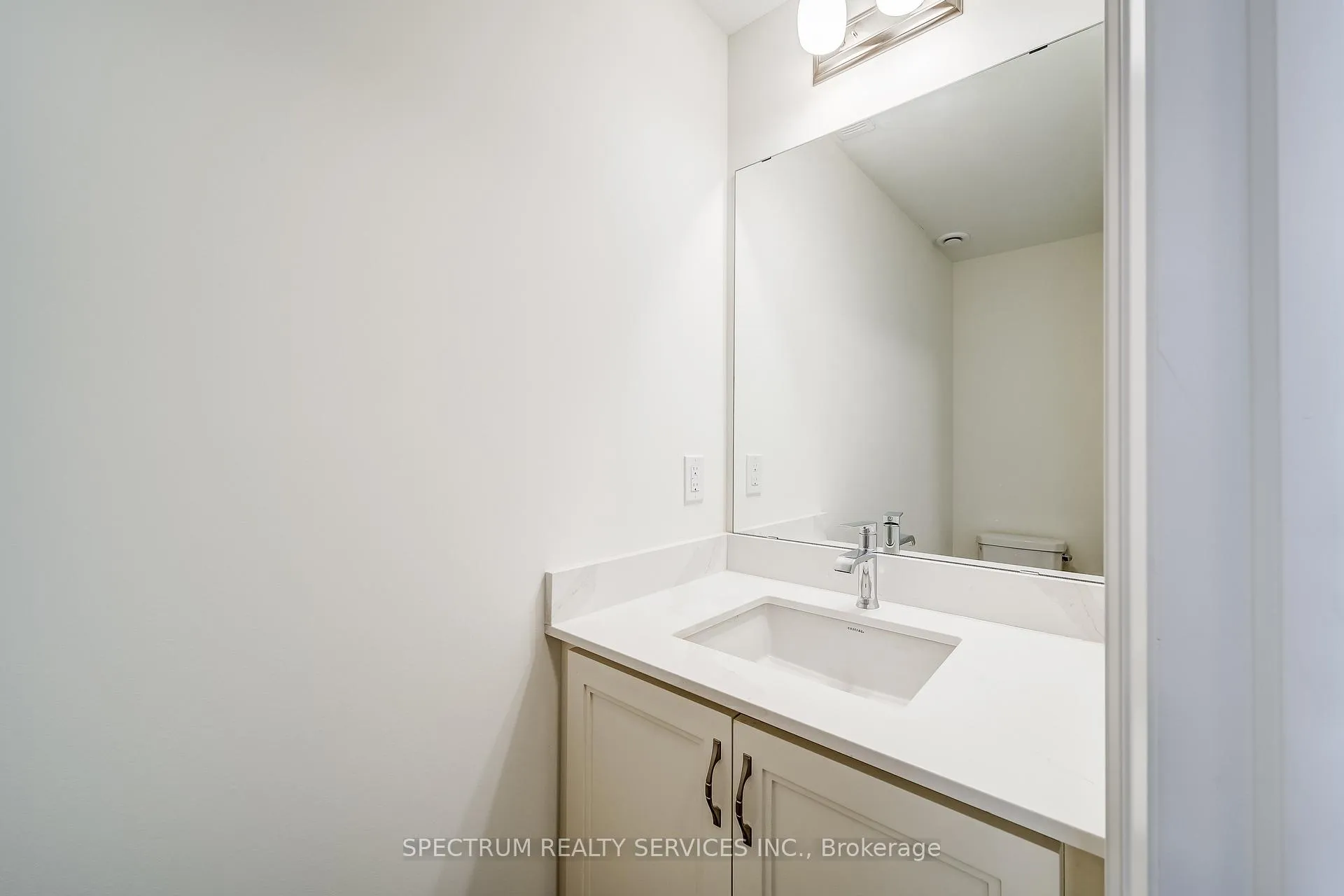 Photo 47 of 84 Adario Crescent, Vaughan, Vellore Village — HOMEH