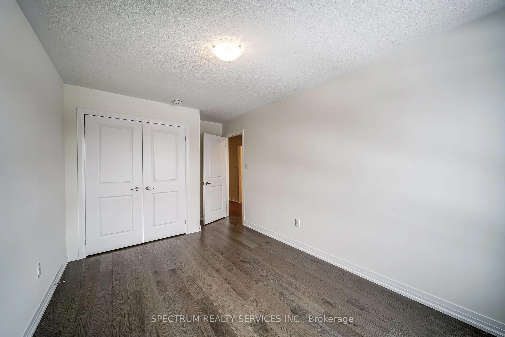 Photo 27 of 136 Adario Crescent, Vaughan, Vellore Village — HOMEH