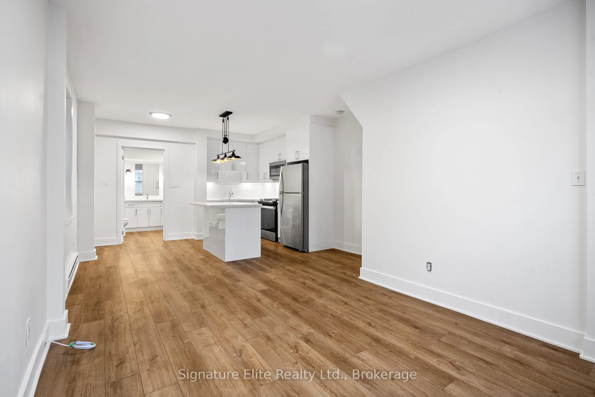 Photo 11 of Unit 7A, 2461 Queen Street E, Toronto, The Beaches — HOMEH