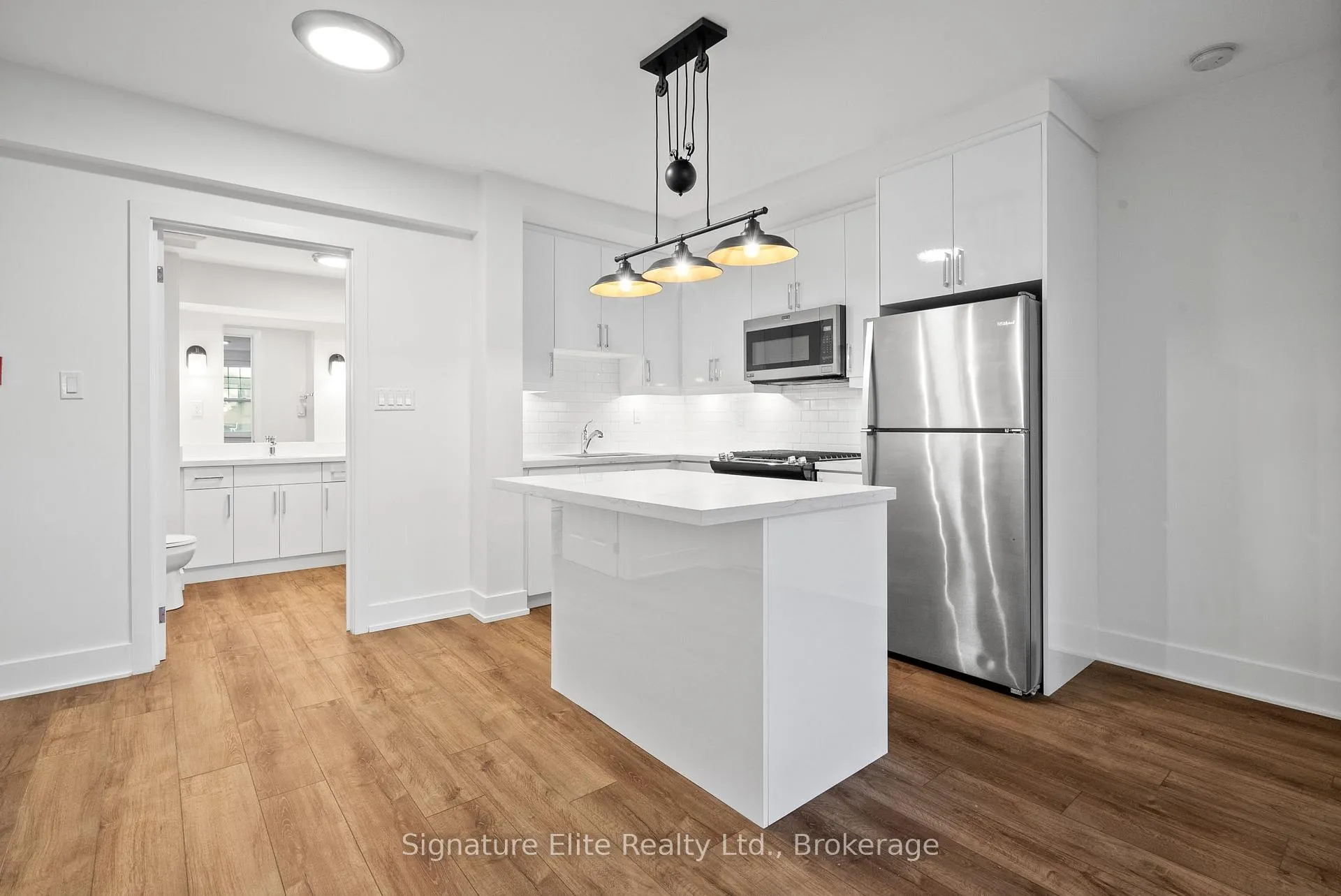 Photo 13 of Unit 7A, 2461 Queen Street E, Toronto, The Beaches — HOMEH