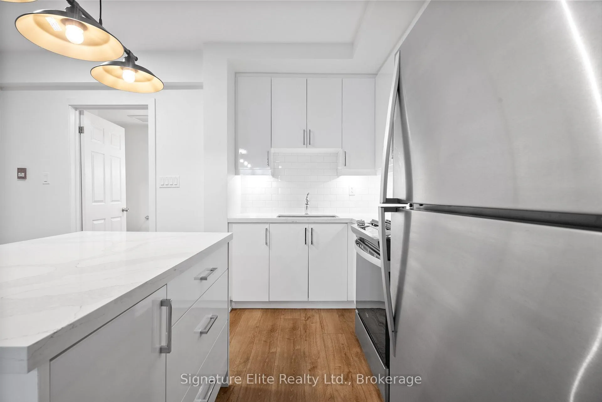 Photo 15 of Unit 7A, 2461 Queen Street E, Toronto, The Beaches — HOMEH