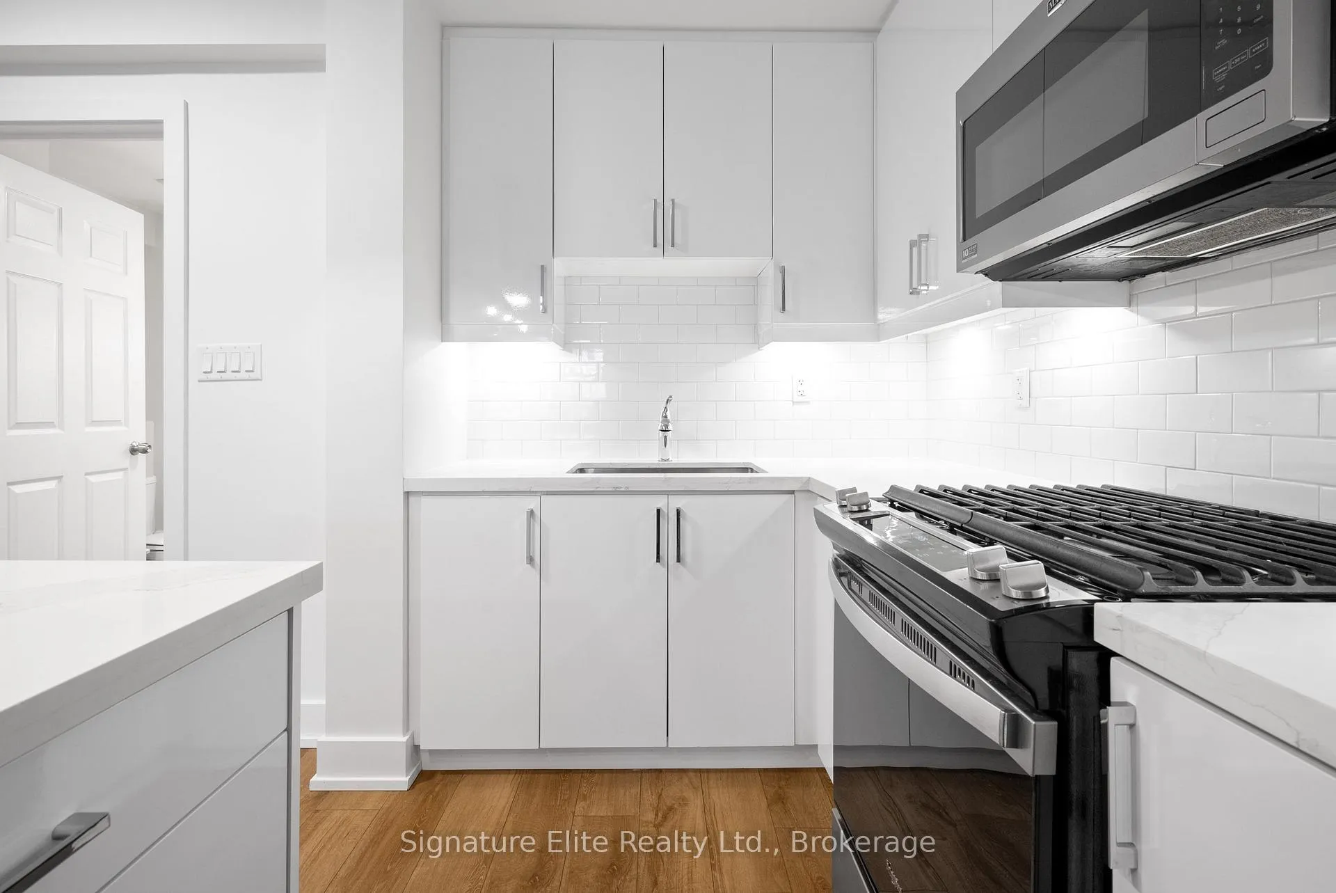 Photo 17 of Unit 7A, 2461 Queen Street E, Toronto, The Beaches — HOMEH