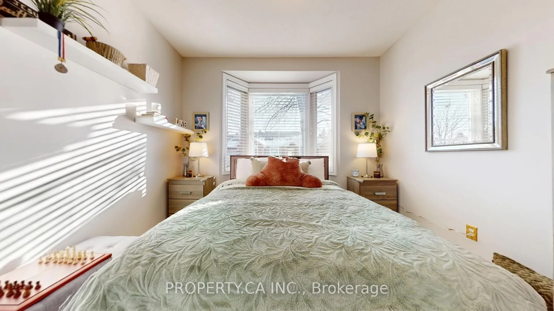 Photo 5 of Unit 54, 88 Sandollar Drive, Hamilton, Twenty Place — HOMEH