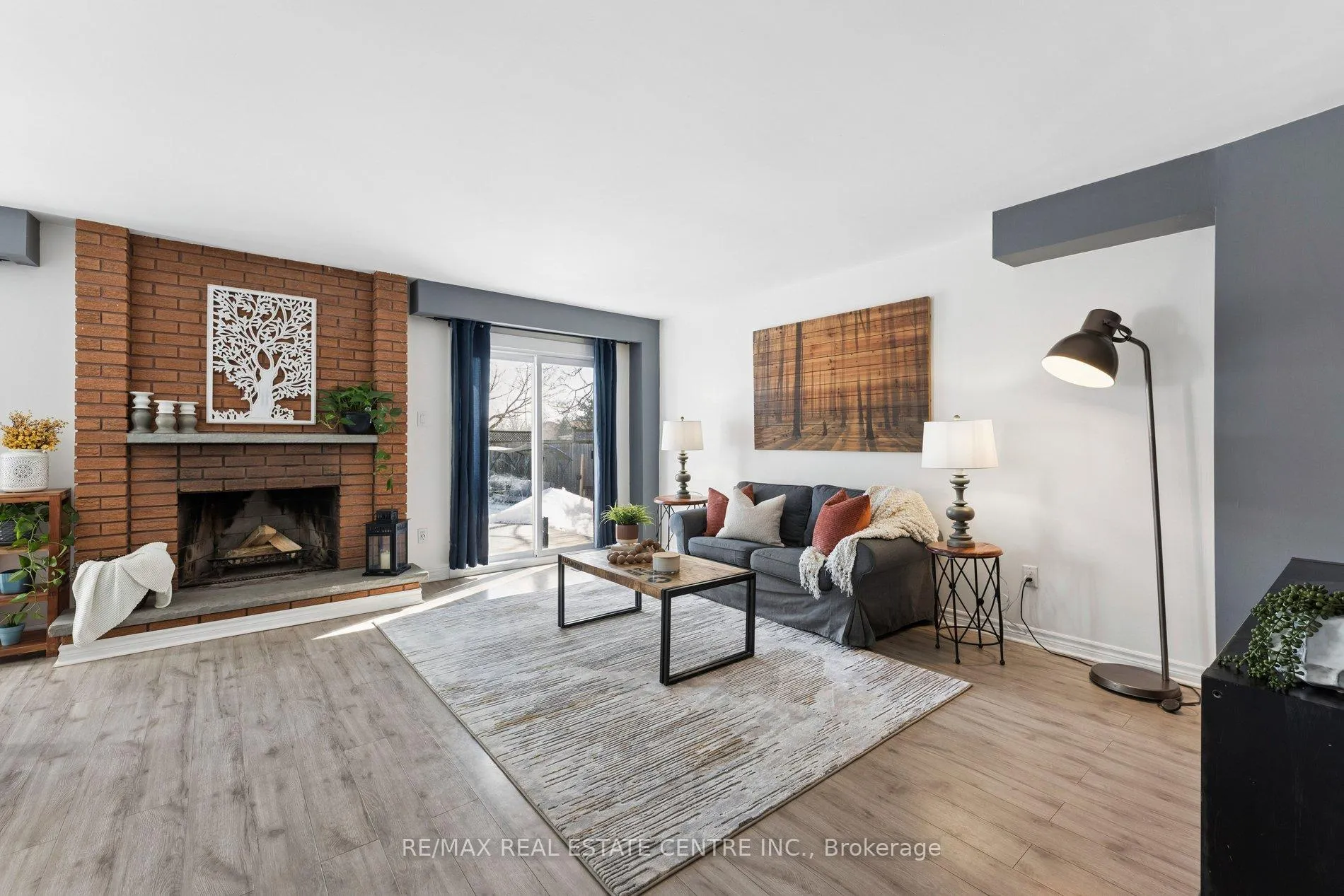 Photo 8 of 152 Primrose Crescent, Brampton, Heart Lake West — HOMEH