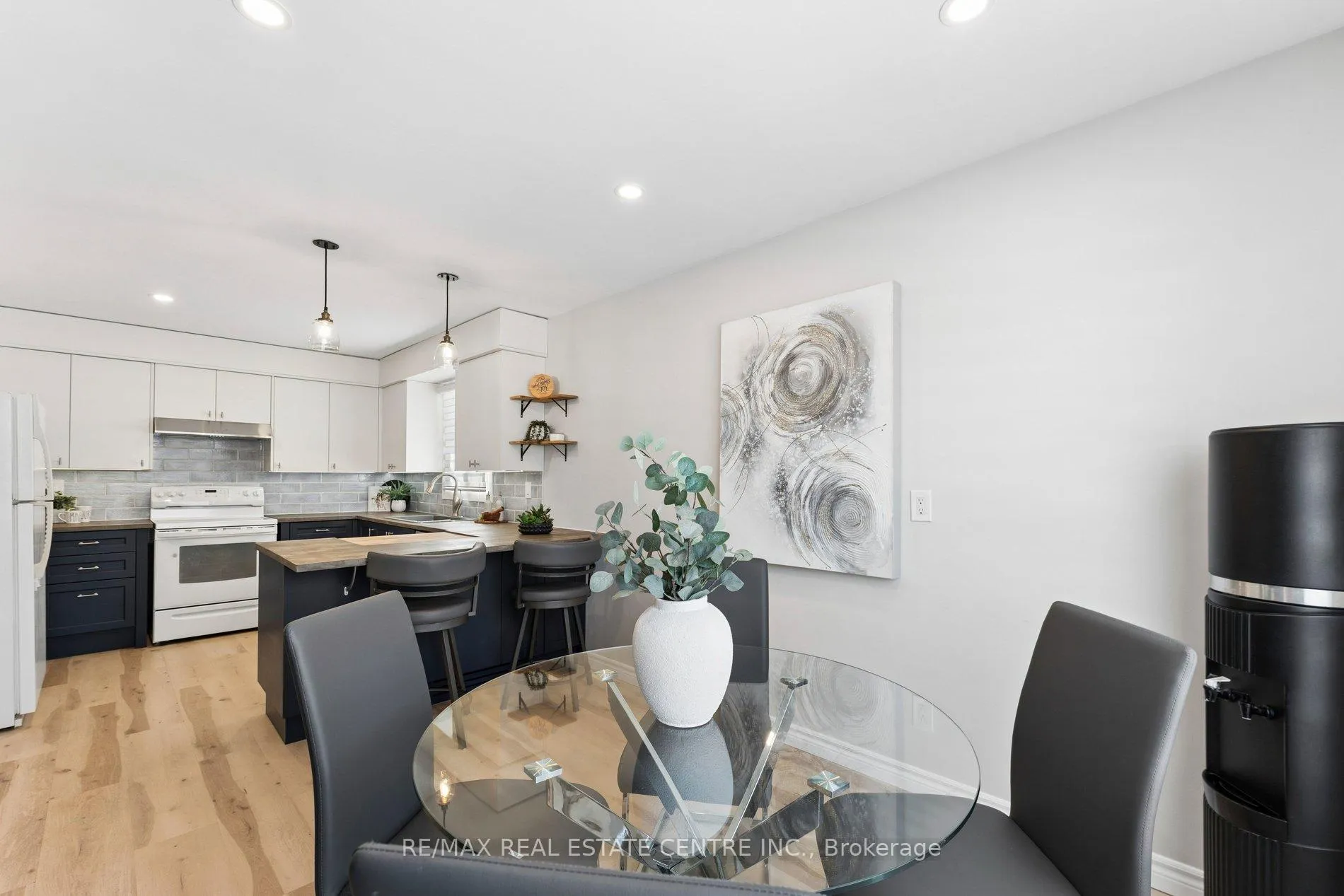 Photo 23 of 152 Primrose Crescent, Brampton, Heart Lake West — HOMEH