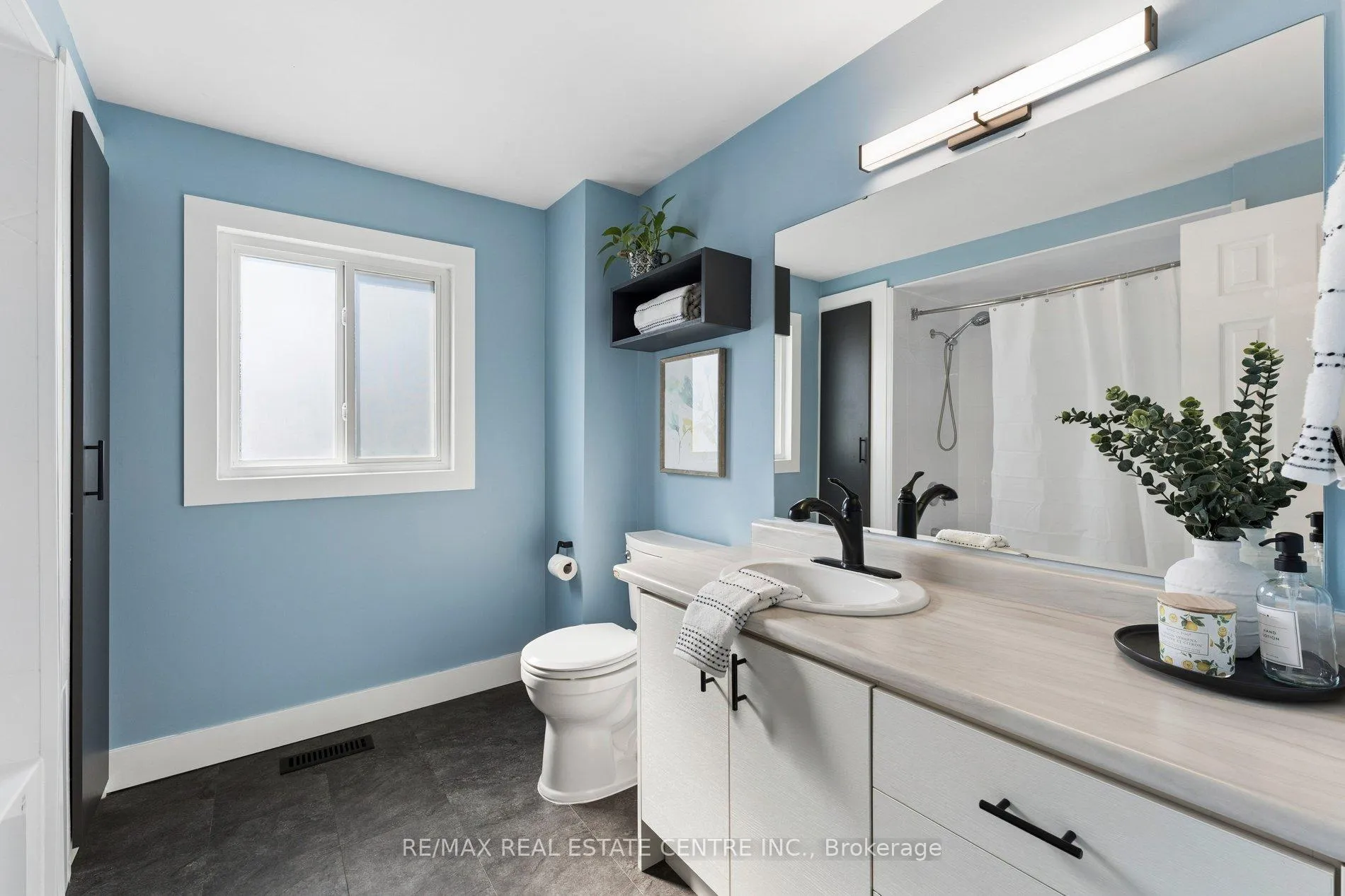 Photo 33 of 152 Primrose Crescent, Brampton, Heart Lake West — HOMEH
