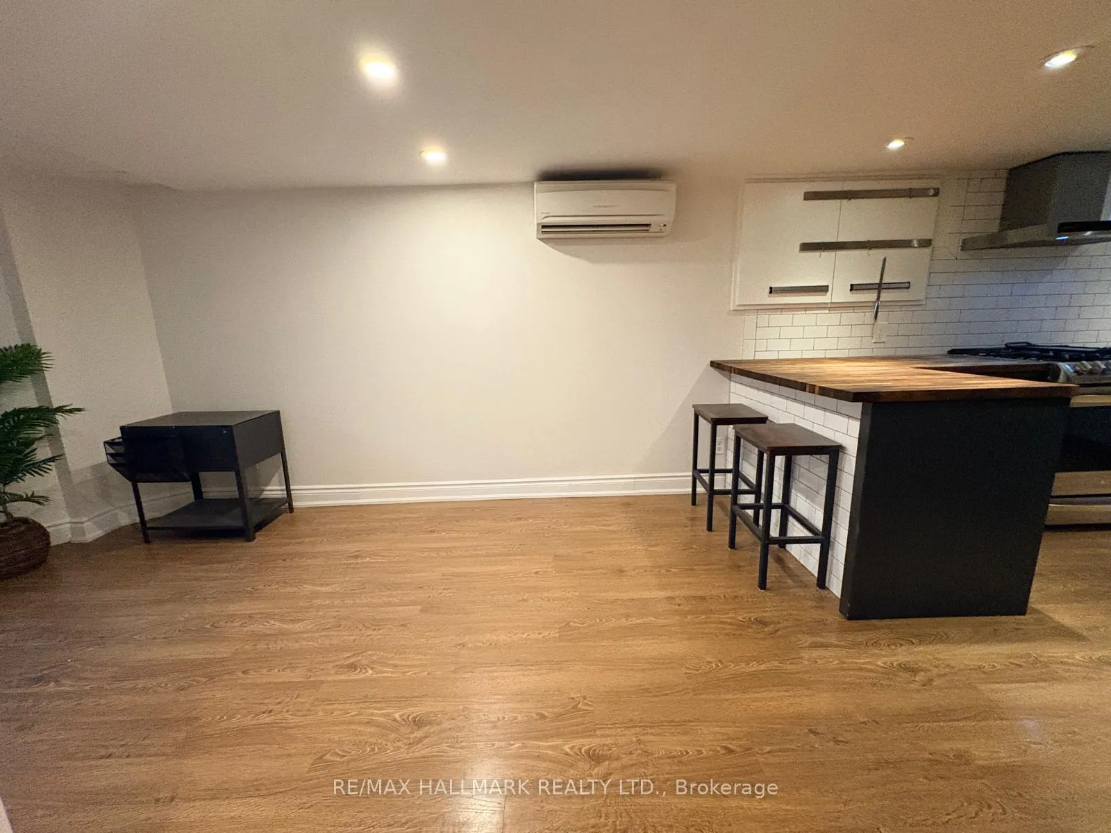 Photo 4 of Unit A, 1381 Queen Street, Toronto, Greenwood-Coxwell — HOMEH