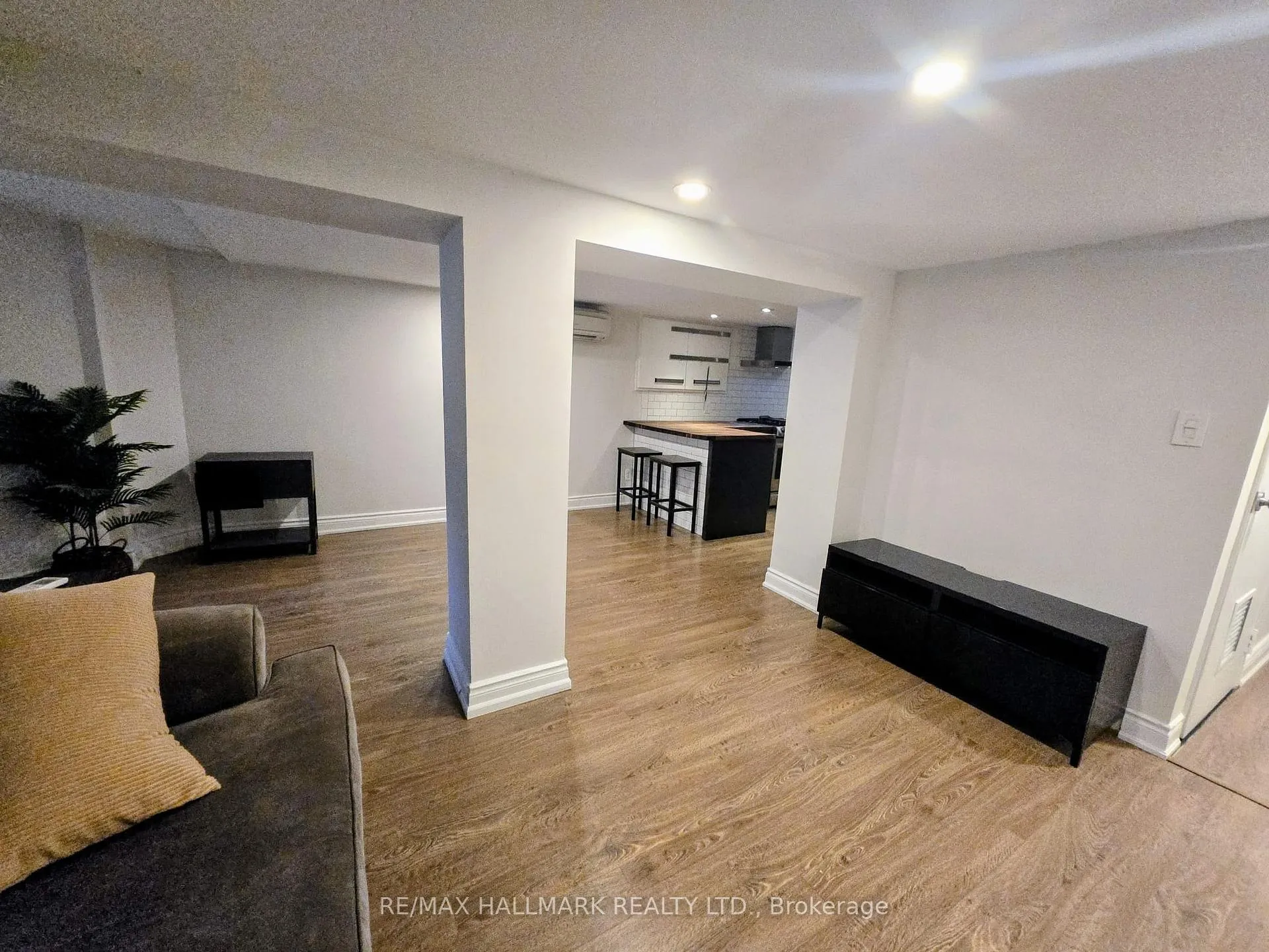 Photo 13 of Unit A, 1381 Queen Street, Toronto, Greenwood-Coxwell — HOMEH