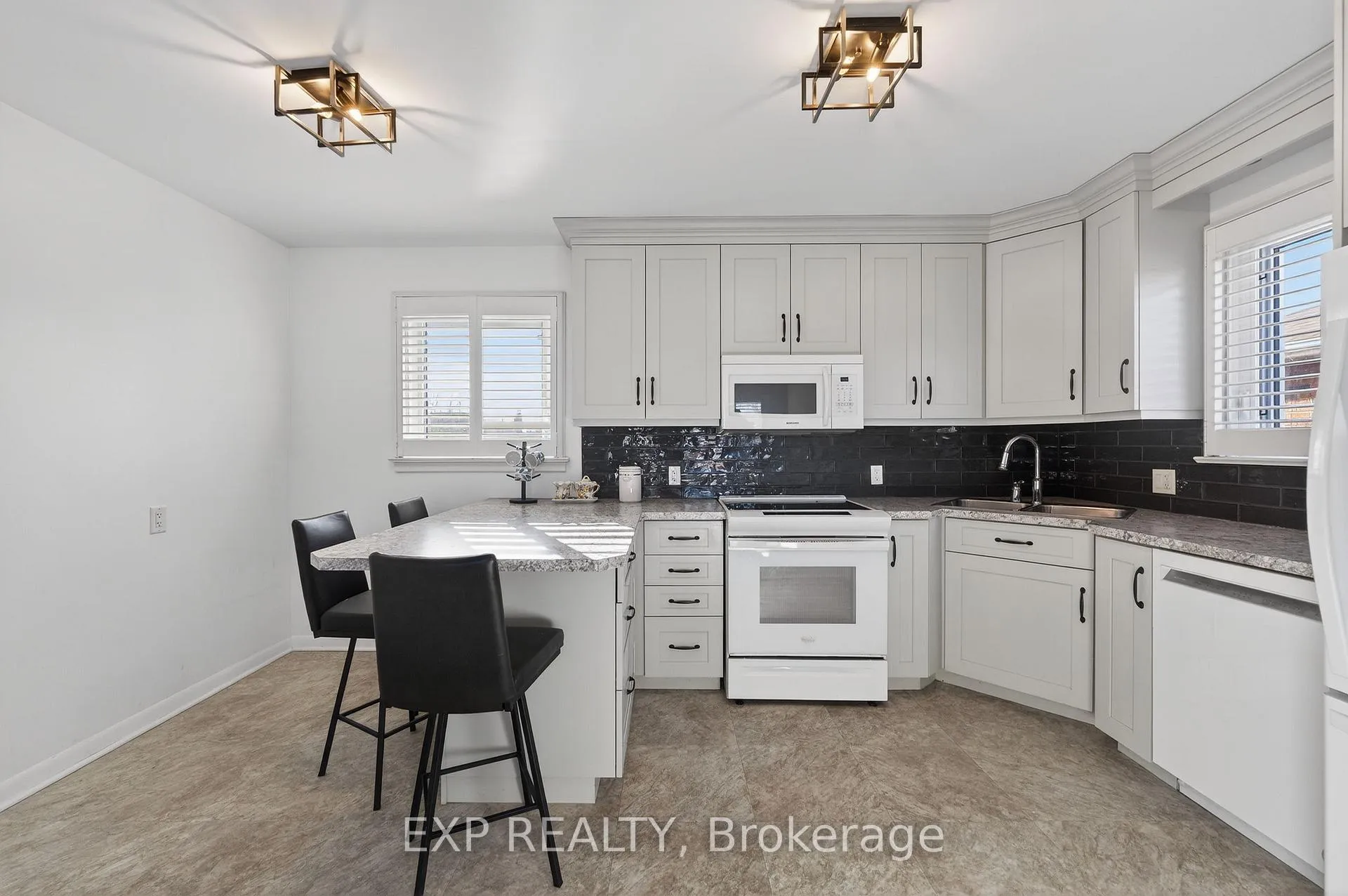 Photo 10 of 55 Parkdale Drive, Thorold, Thorold Downtown — HOMEH