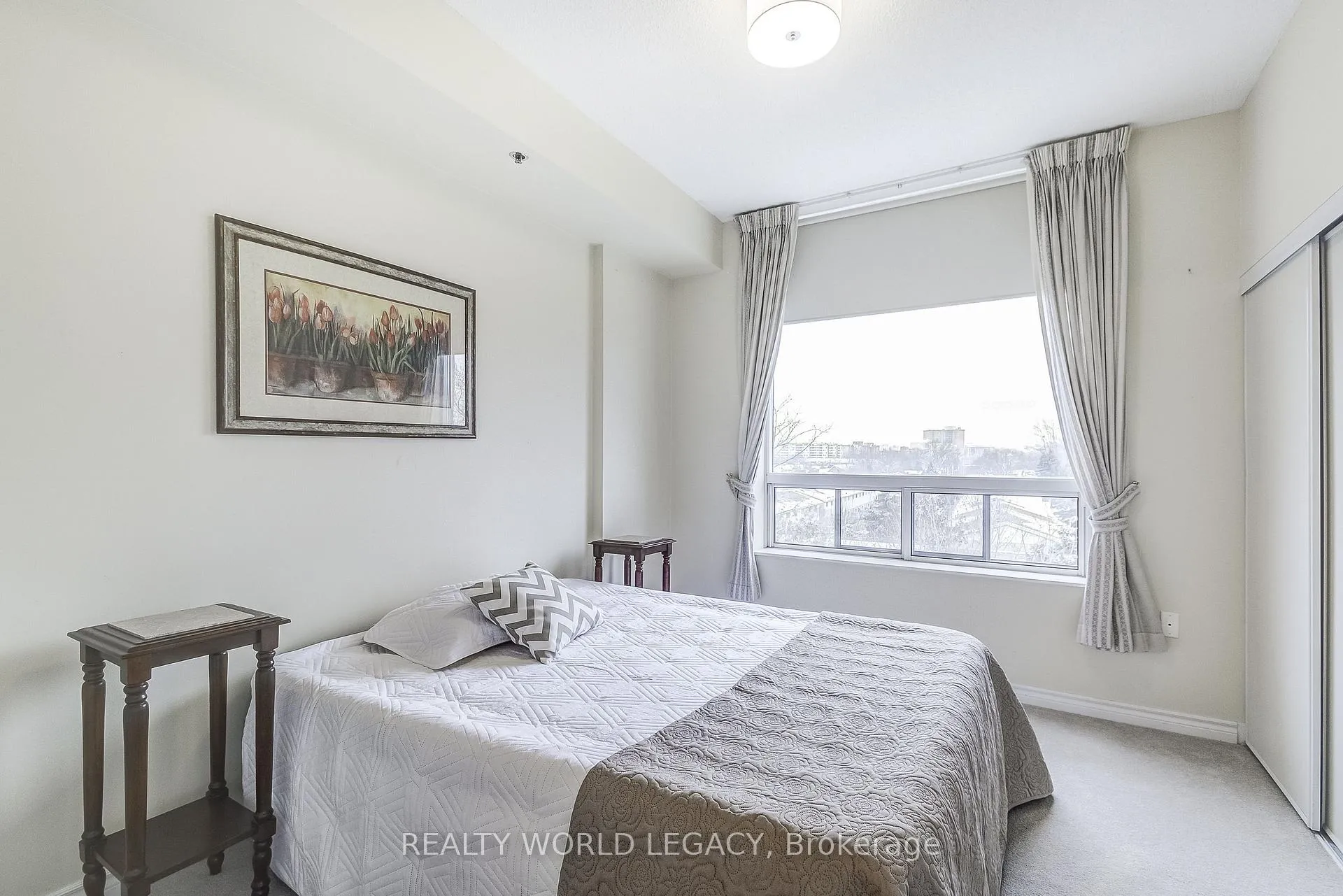 Photo 24 of Unit 2509, 100 Burloak Drive, Burlington, Appleby — HOMEH