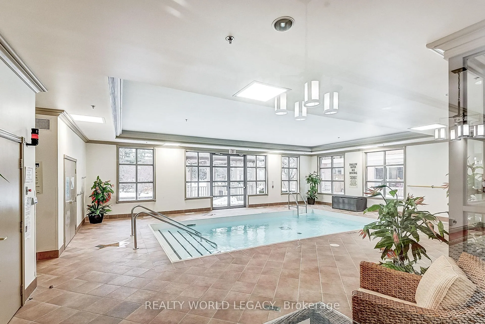 Photo 44 of Unit 2509, 100 Burloak Drive, Burlington, Appleby — HOMEH