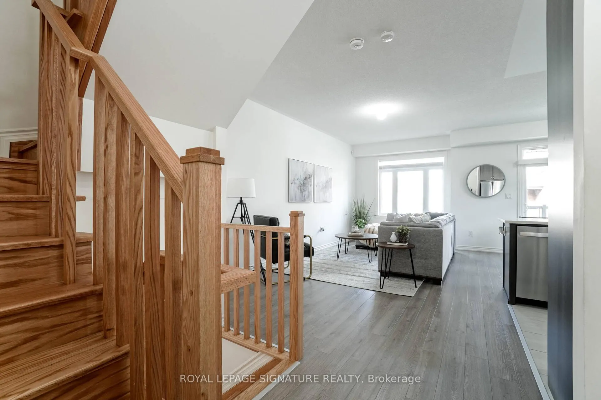 Photo 6 of Unit 24, 2466 Mayapple Crossing Drive, Pickering, Duffin Heights — HOMEH