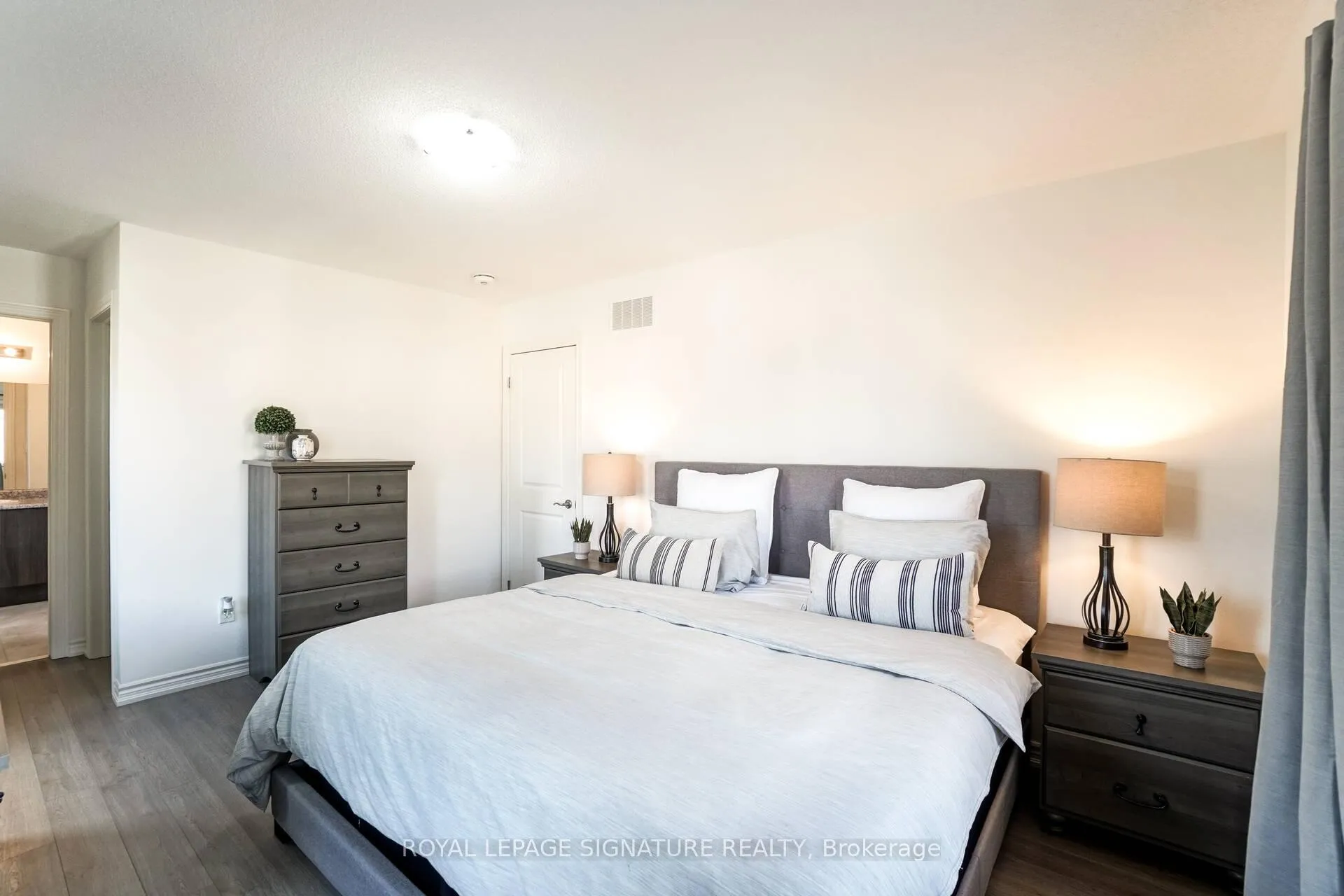 Photo 20 of Unit 24, 2466 Mayapple Crossing Drive, Pickering, Duffin Heights — HOMEH