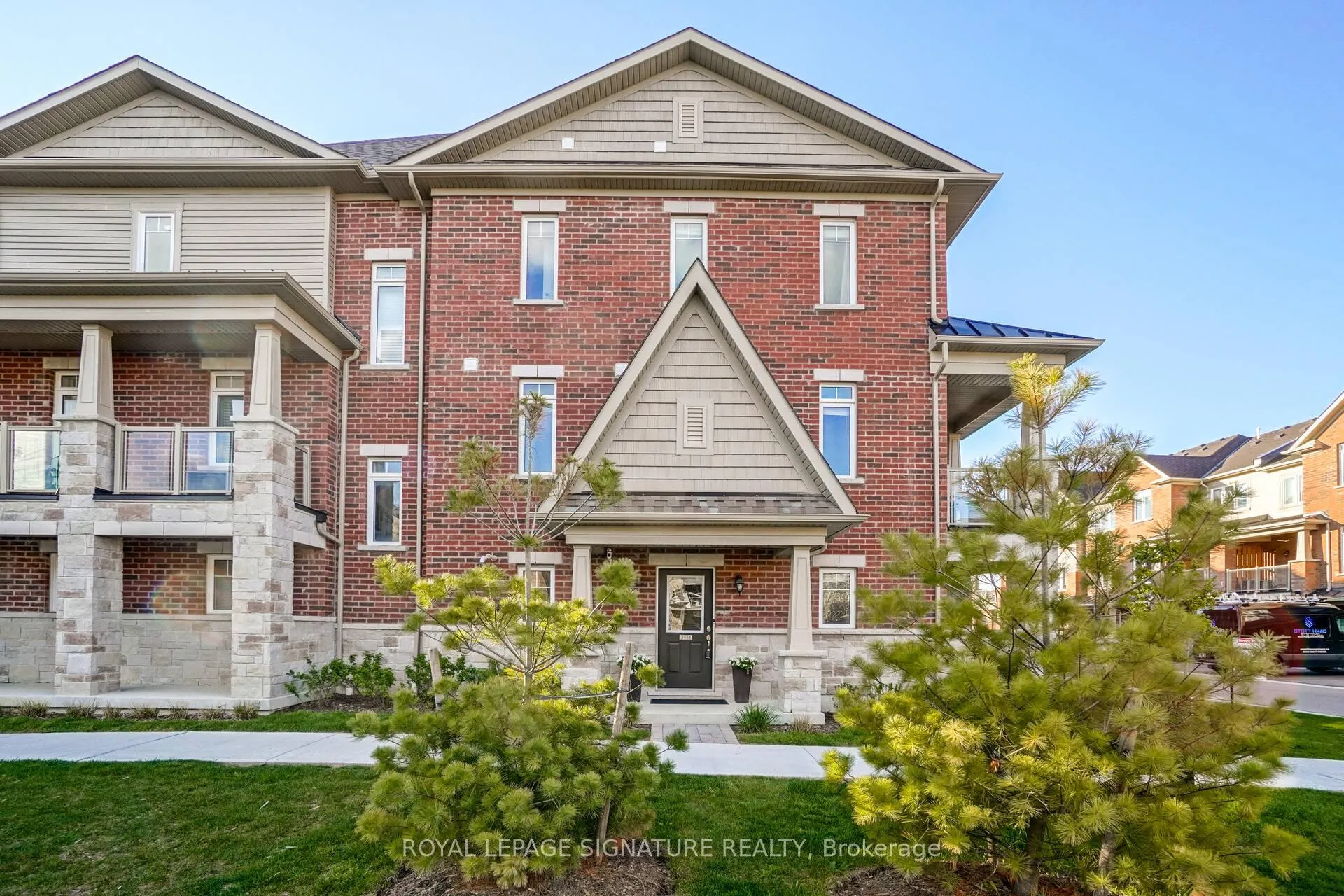 Photo 32 of Unit 24, 2466 Mayapple Crossing Drive, Pickering, Duffin Heights — HOMEH