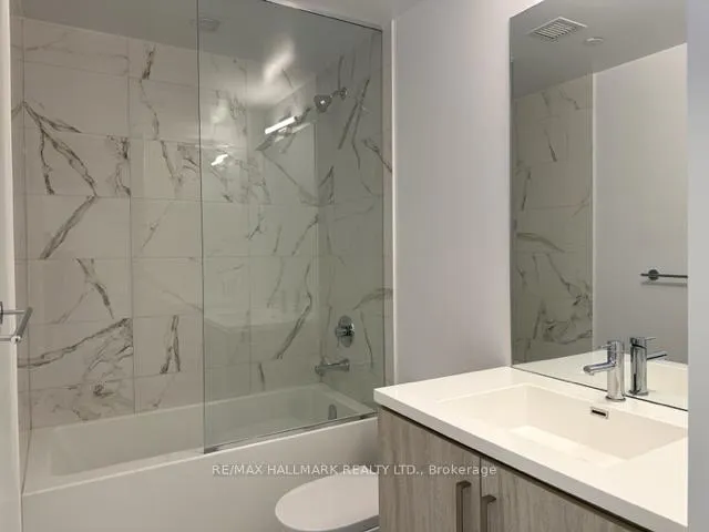 Photo 13 of Unit 822, 38 Honeycrisp Crescent, Vaughan, Vaughan Corporate Centre — HOMEH