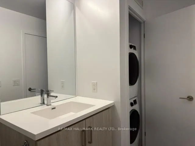 Photo 14 of Unit 822, 38 Honeycrisp Crescent, Vaughan, Vaughan Corporate Centre — HOMEH