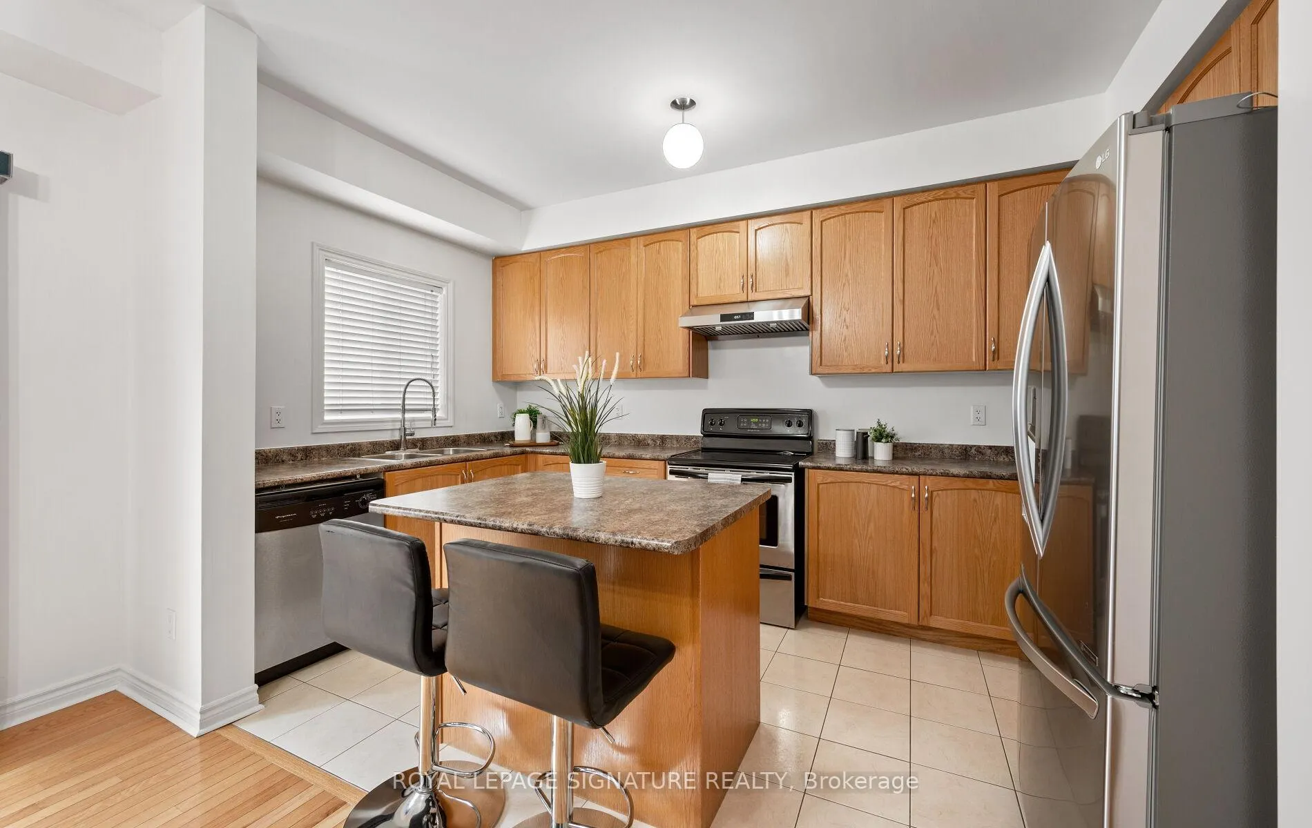 Photo 18 of 364 Hobbs Crescent, Milton, Clarke — HOMEH