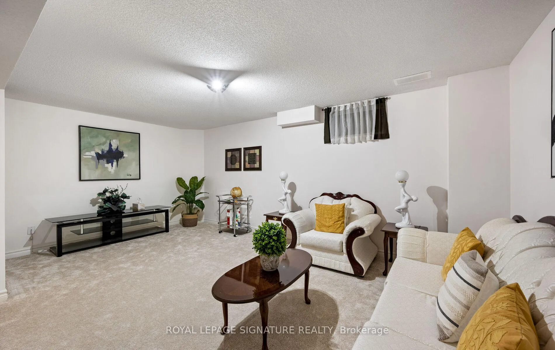 Photo 43 of 364 Hobbs Crescent, Milton, Clarke — HOMEH