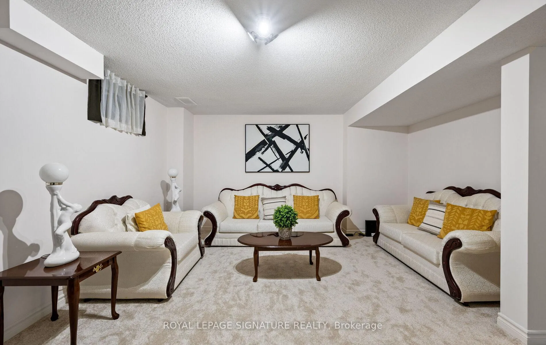 Photo 44 of 364 Hobbs Crescent, Milton, Clarke — HOMEH
