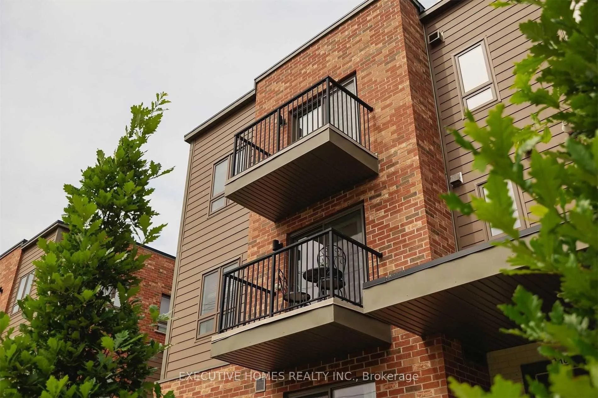 Photo 3 of Unit A10, 361 Lancaster Street W, Kitchener, Fairfield — HOMEH