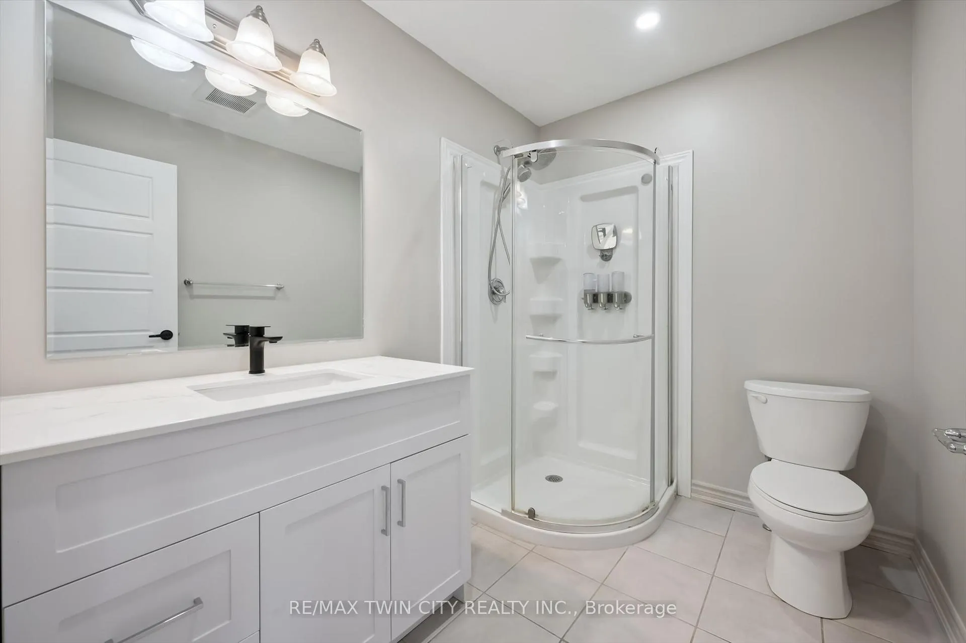 Photo 16 of 108 Hawkins Drive, Guelph, Pineridge/Westminster Woods — HOMEH