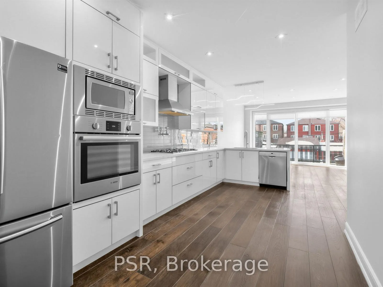 Photo 8 of 520 McRoberts Avenue, Toronto, Caledonia-Fairbank — HOMEH