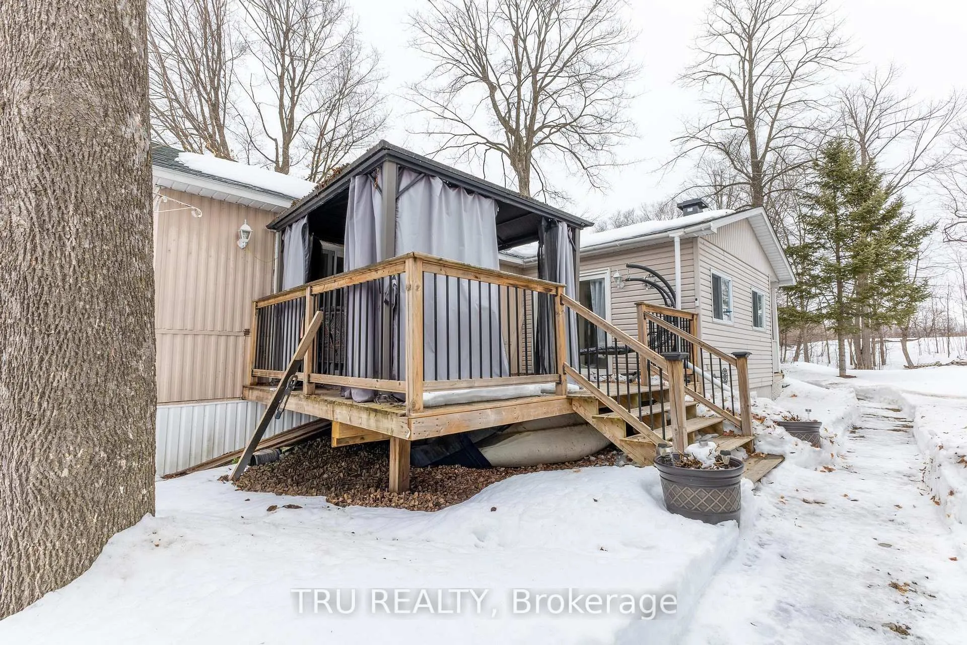 Photo 26 of 19 Maplewood Avenue, Beckwith, Beckwith Twp — HOMEH