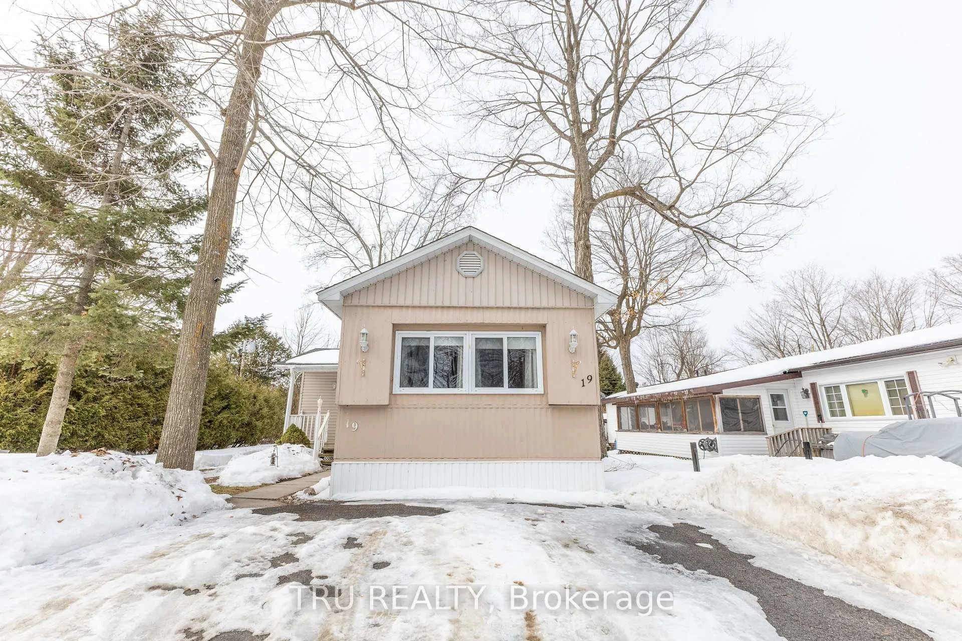 Photo 29 of 19 Maplewood Avenue, Beckwith, Beckwith Twp — HOMEH